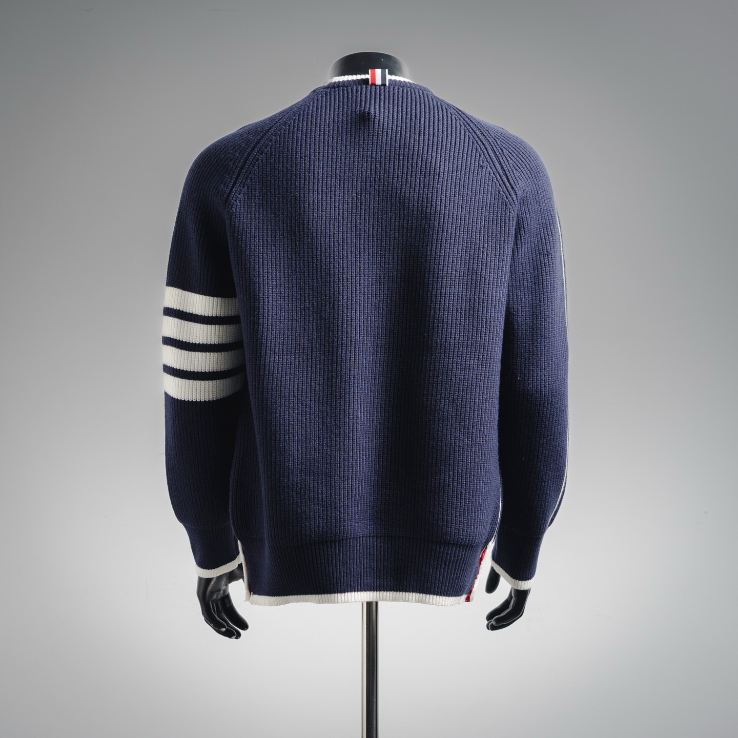 ThomBrowne TB新季23Ss四条纹拼色套头长袖圆领毛衣