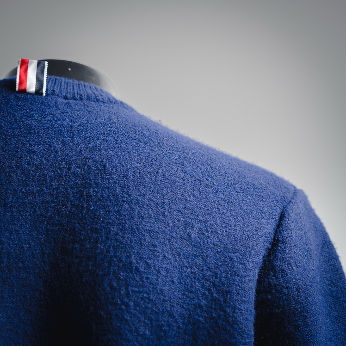 THOM BROWNE 汤姆布朗 TB 23ss新季产品四条纹圆领套头毛衣