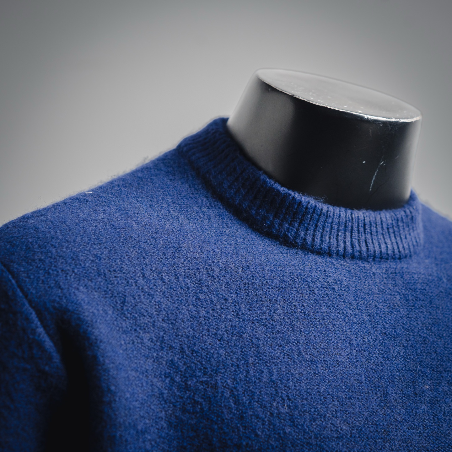 THOM BROWNE 汤姆布朗 TB 23ss新季产品四条纹圆领套头毛衣