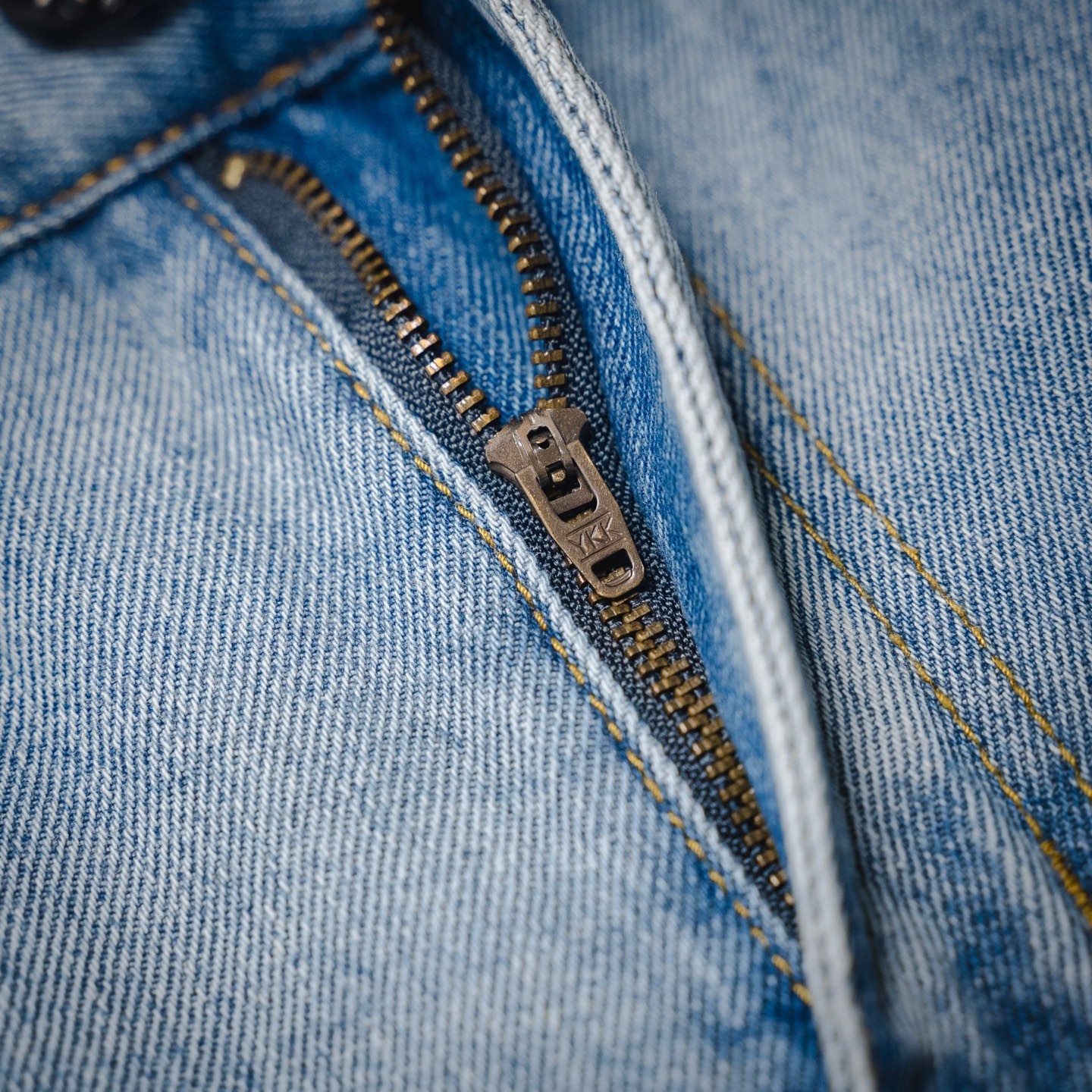 Chromehearts 克罗心CH 25ss黑白十字贴皮牛仔裤