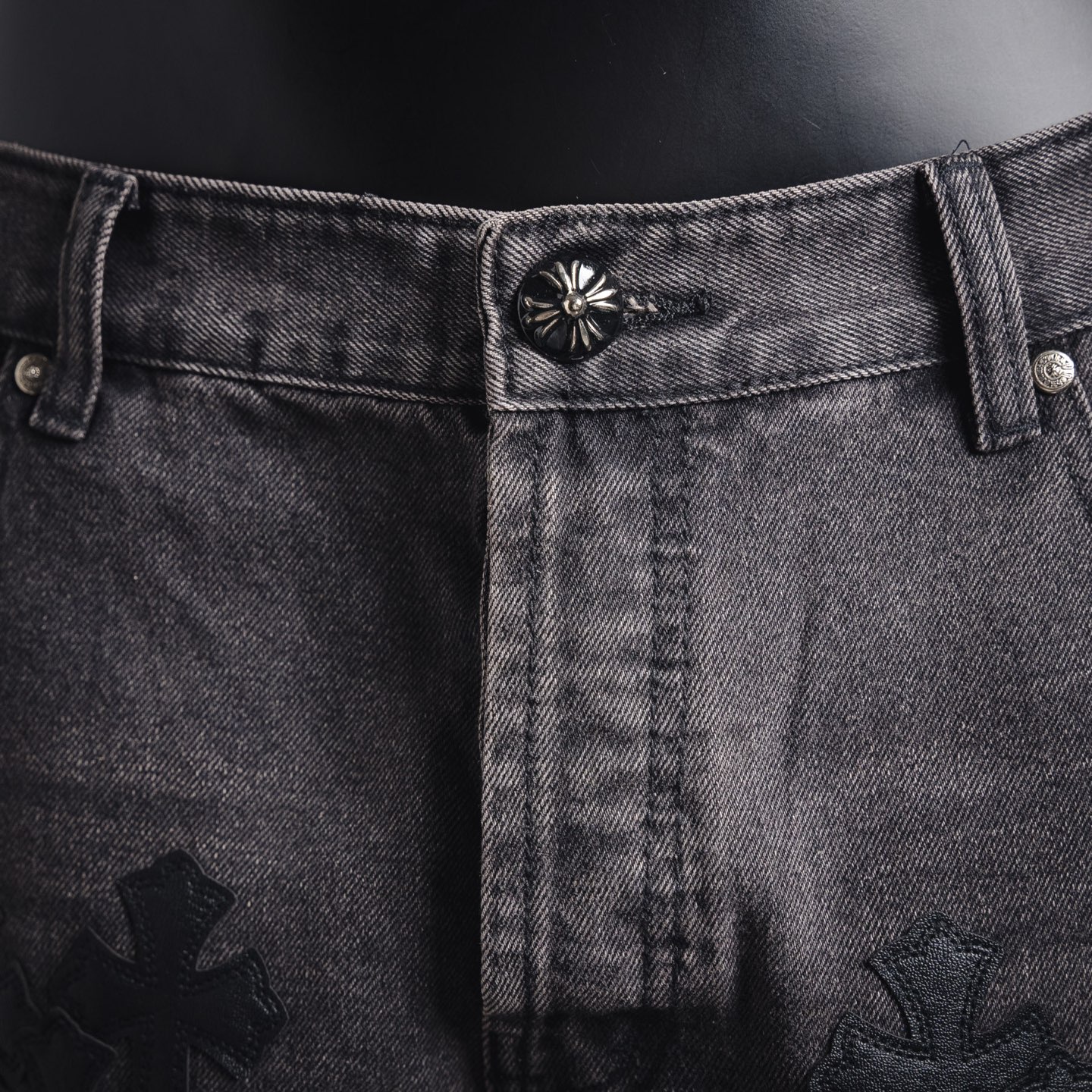 Chrome hearts新款城市限定款火焰灰牛仔裤黑色-Chinese UA Cheap High Quatity Brand Clothes Bags handbags Sneakers wholesale wholesaler seller from China Factory suppliers Fashion Clothing Shoes best Quality Beautiful Price Chrome hearts新款城市限定款火焰灰牛仔裤黑色