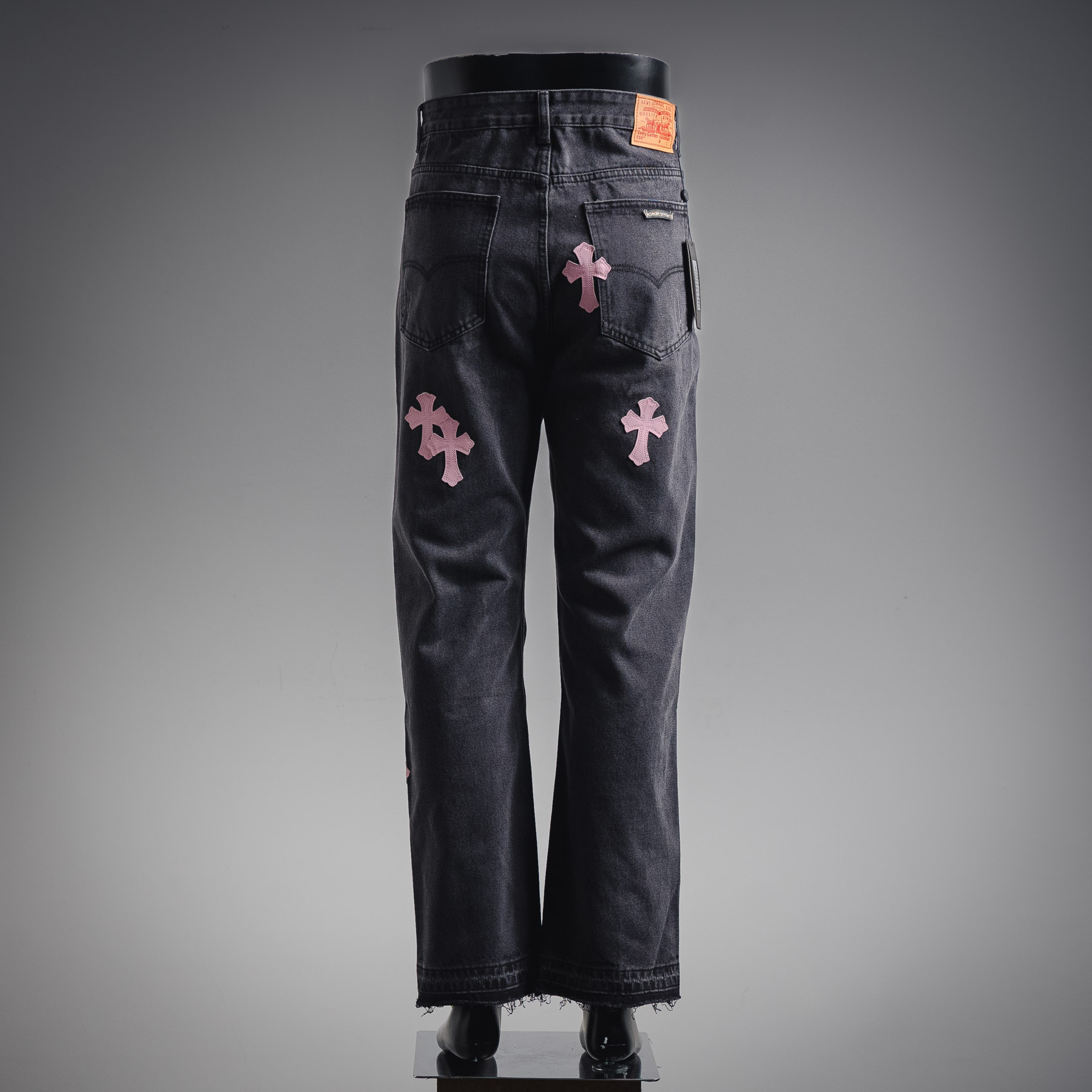 Chrome Hearts CH克罗心25ss黑色粉贴皮牛仔裤-Chinese UA Cheap High Quatity Brand Clothes Bags handbags Sneakers wholesale wholesaler seller from China Factory suppliers Fashion Clothing Shoes best Quality Beautiful Price Chrome Hearts CH克罗心25ss黑色粉贴皮牛仔裤