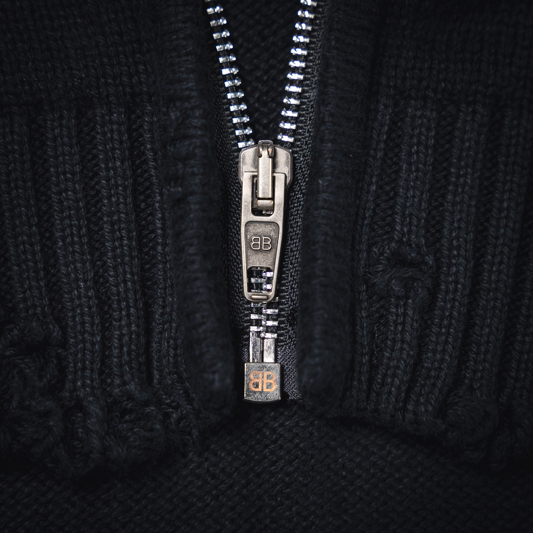 BALENCIAGA/巴黎世家新25ss火焰图腾拉链毛衣