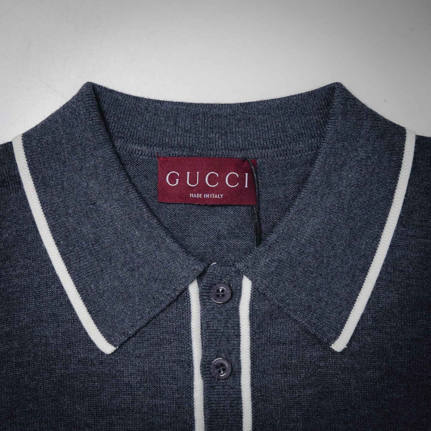 Gucci古驰 25fw 撞色边饰字母口袋翻领针织毛衣