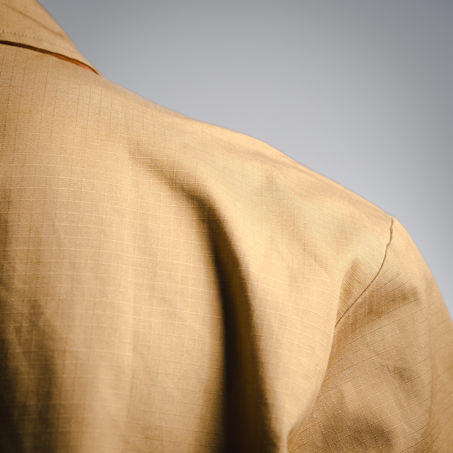 GUCCi/古驰25FW净色老花双面GG翻领夹克外套-Chinese UA Cheap High Quatity Brand Clothes Bags handbags Sneakers wholesale wholesaler seller from China Factory suppliers Fashion Clothing Shoes best Quality Beautiful Price GUCCi/古驰25FW净色老花双面GG翻领夹克外套