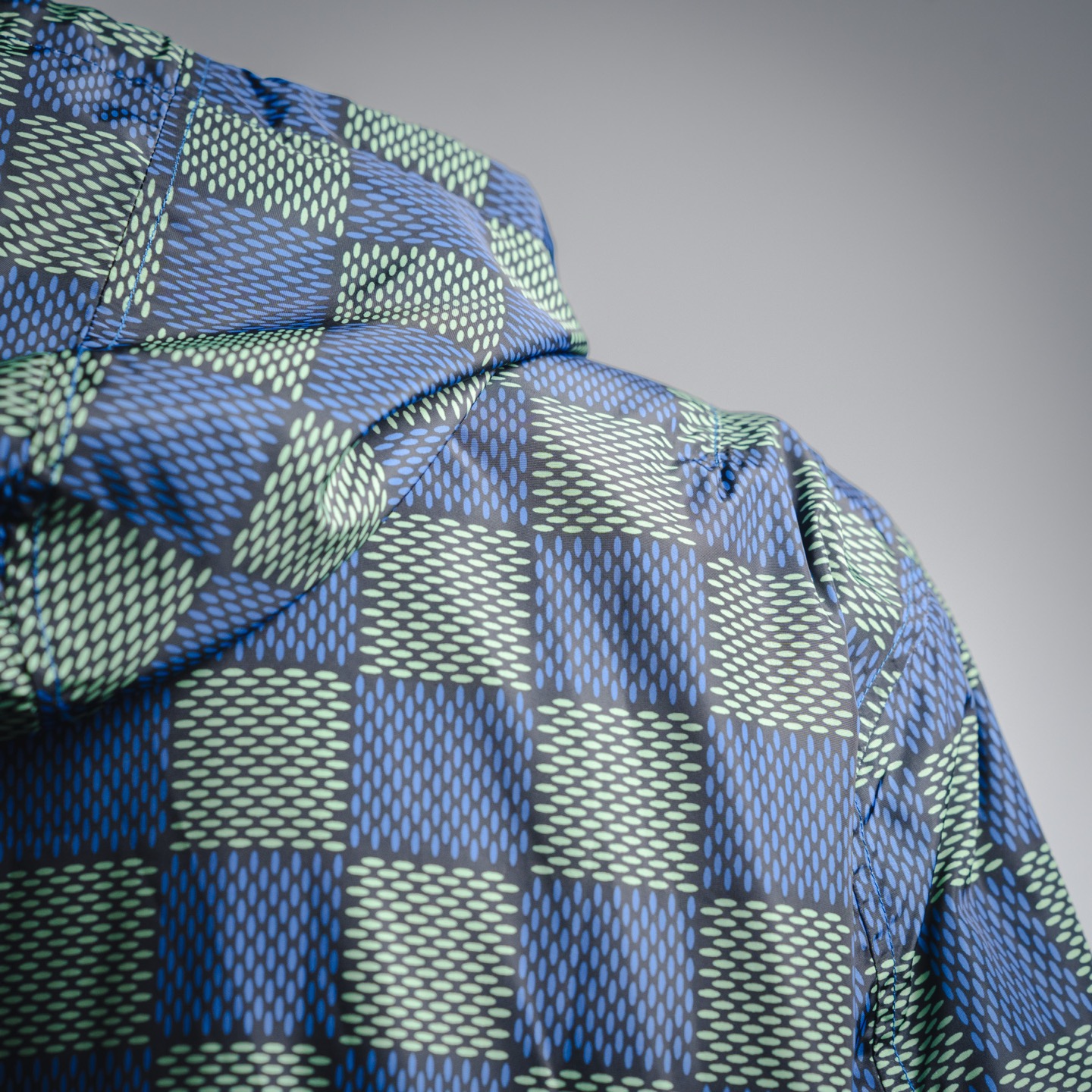 Louis Vuitton 路易威登 1v 25ss双面穿大棋盘格夹克外套-Chinese UA Cheap High Quatity Brand Clothes Bags handbags Sneakers wholesale wholesaler seller from China Factory suppliers Fashion Clothing Shoes best Quality Beautiful Price Louis Vuitton 路易威登 1v 25ss双面穿大棋盘格夹克外套