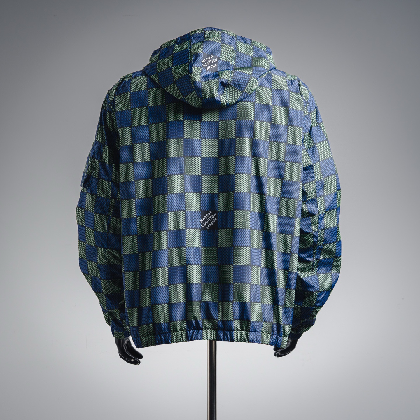 Louis Vuitton 路易威登 1v 25ss双面穿大棋盘格夹克外套-Chinese UA Cheap High Quatity Brand Clothes Bags handbags Sneakers wholesale wholesaler seller from China Factory suppliers Fashion Clothing Shoes best Quality Beautiful Price Louis Vuitton 路易威登 1v 25ss双面穿大棋盘格夹克外套