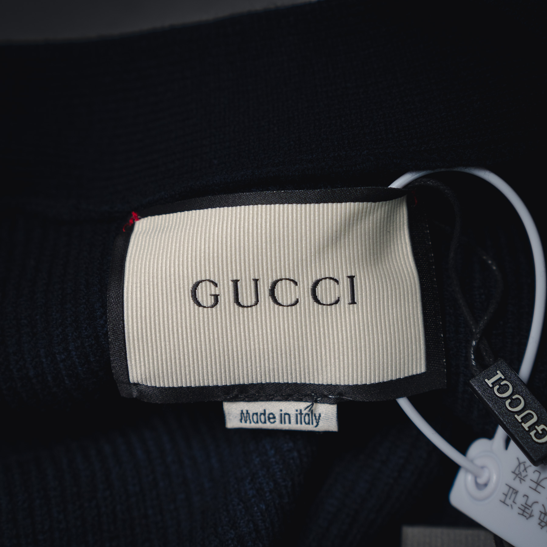 GUCCI古驰GUC 领口嵌花针织毛衣开衫