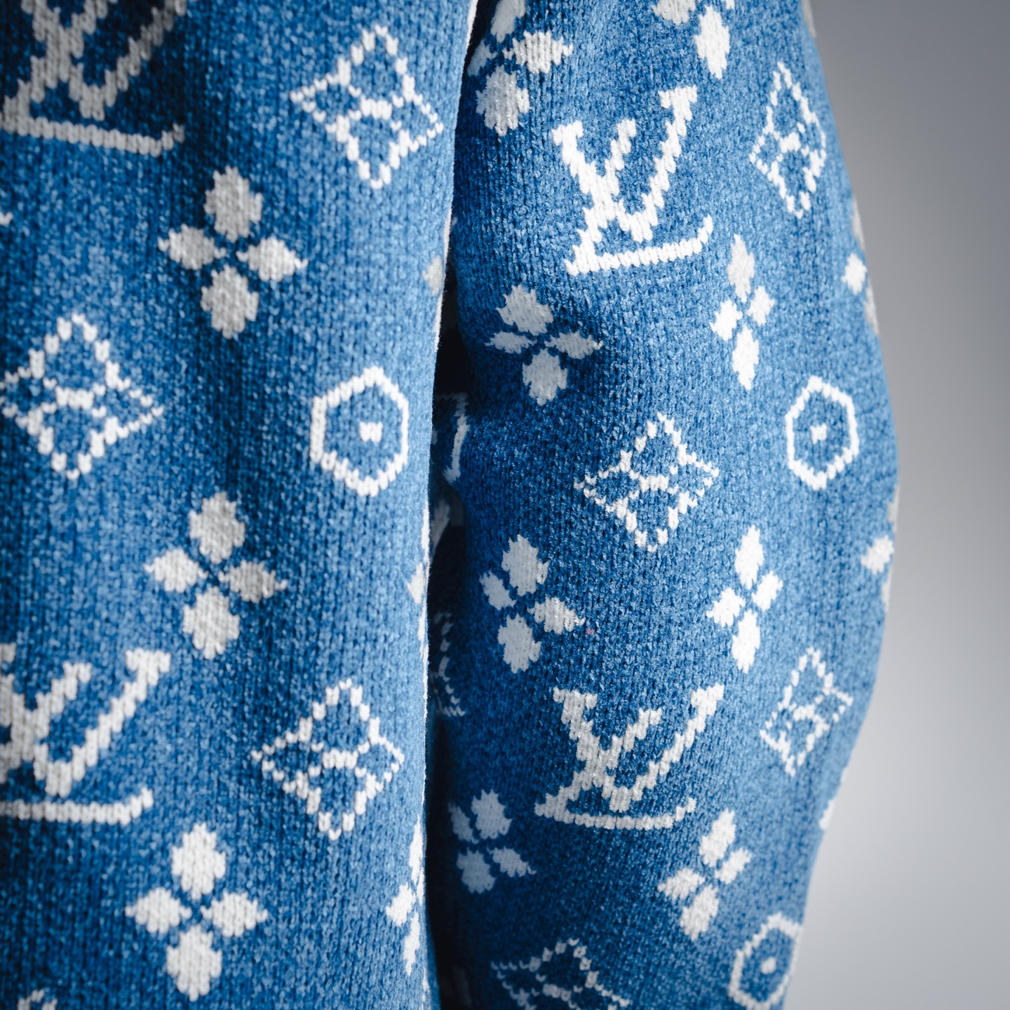 Louis Vuitton路易威登LV 25ss满印提花标识logo拉链开衫毛衣-Chinese UA Cheap High Quatity Brand Clothes Bags handbags Sneakers wholesale wholesaler seller from China Factory suppliers Fashion Clothing Shoes best Quality Beautiful Price Louis Vuitton路易威登LV 25ss满印提花标识logo拉链开衫毛衣