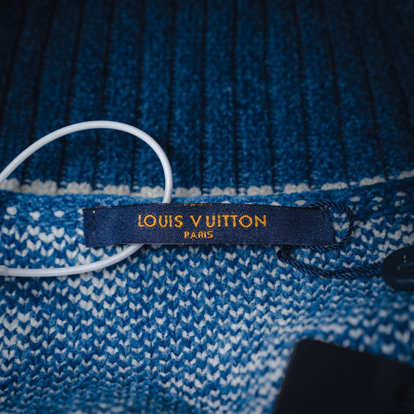 Louis Vuitton路易威登LV 25ss满印提花标识logo拉链开衫毛衣-Chinese UA Cheap High Quatity Brand Clothes Bags handbags Sneakers wholesale wholesaler seller from China Factory suppliers Fashion Clothing Shoes best Quality Beautiful Price Louis Vuitton路易威登LV 25ss满印提花标识logo拉链开衫毛衣