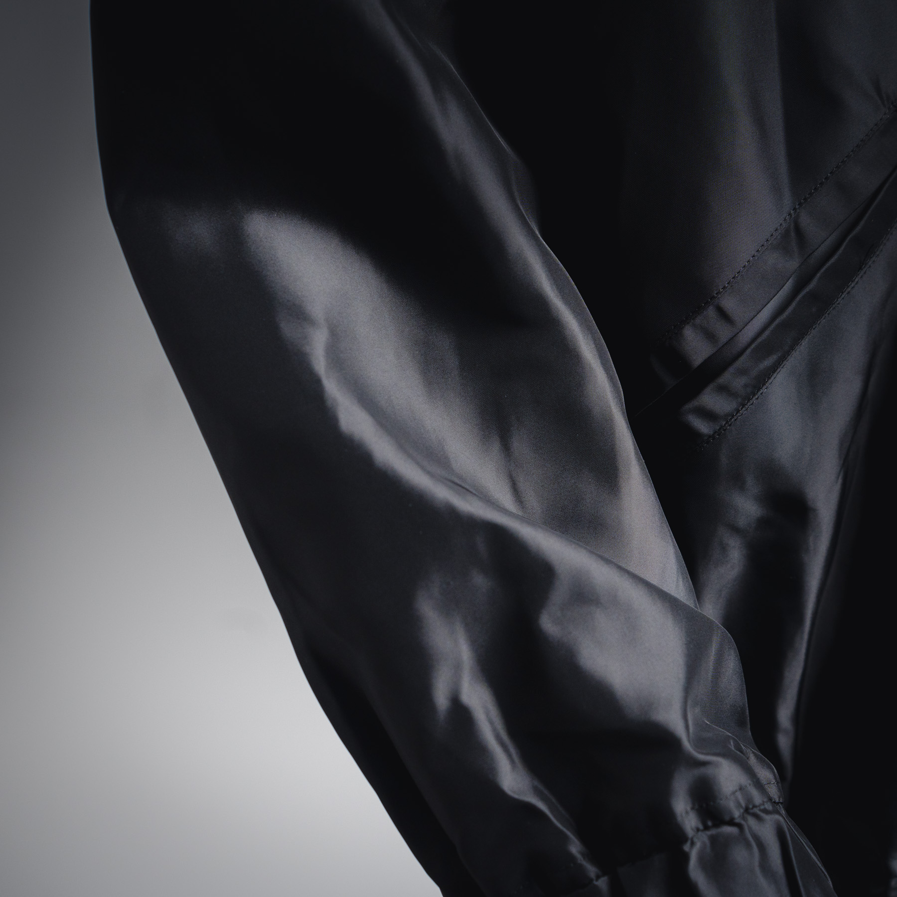 高版本 Louis Vuitton/路易威登25ss 绞花衣领拉链束腰夹克外套-Chinese UA Cheap High Quatity Brand Clothes Bags handbags Sneakers wholesale wholesaler seller from China Factory suppliers Fashion Clothing Shoes best Quality Beautiful Price 高版本 Louis Vuitton/路易威登25ss 绞花衣领拉链束腰夹克外套