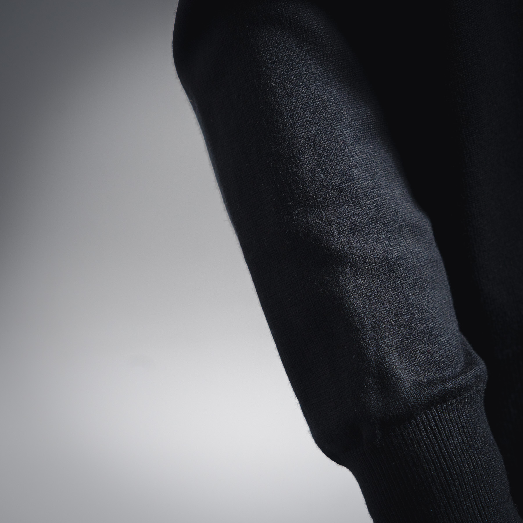 ThomBrowne TB 25ss煎饼人图案开衫外套毛衣