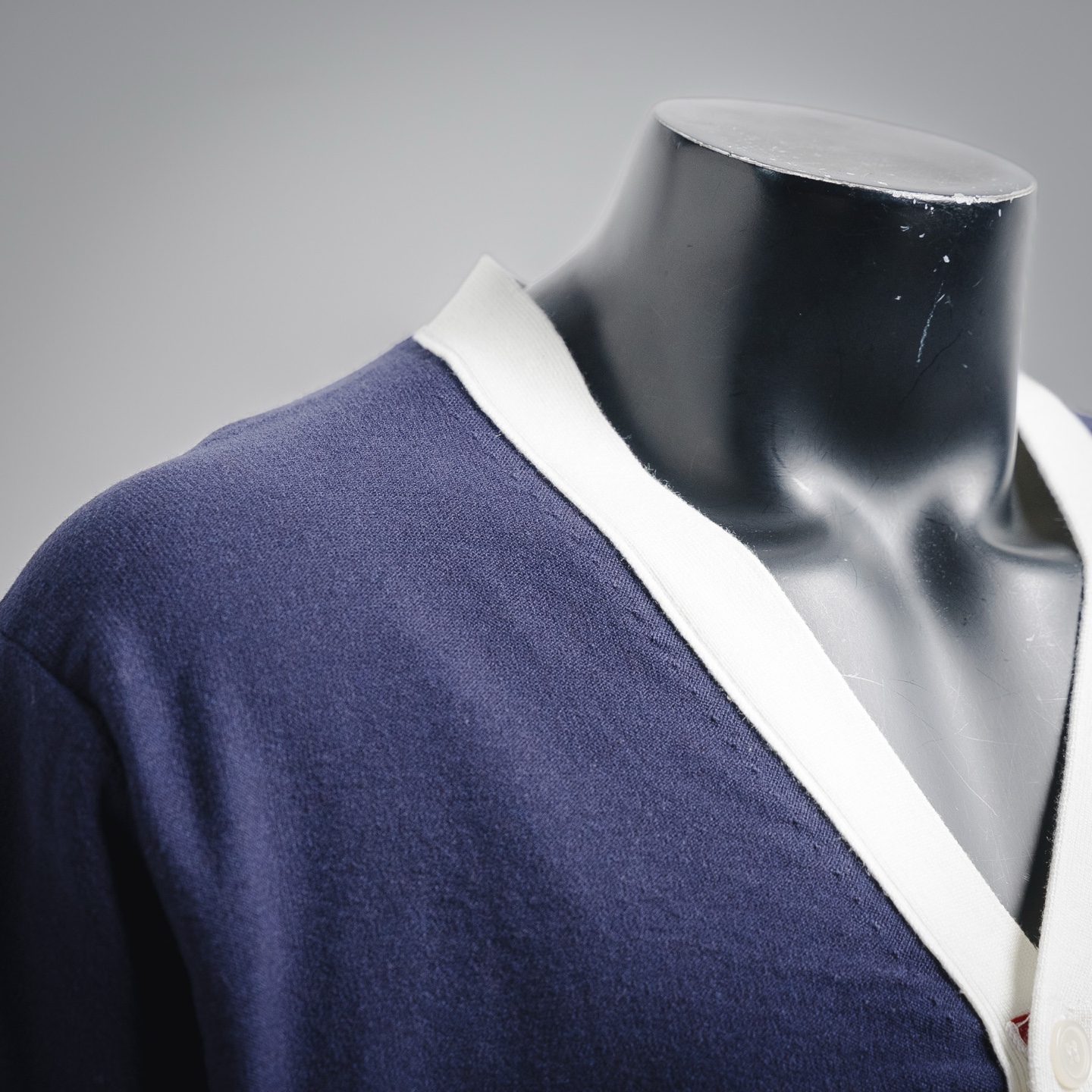 ThomBrowne TB 25ss小狗图案开衫外套毛衣-Chinese UA Cheap High Quatity Brand Clothes Bags handbags Sneakers wholesale wholesaler seller from China Factory suppliers Fashion Clothing Shoes best Quality Beautiful Price ThomBrowne TB 25ss小狗图案开衫外套毛衣