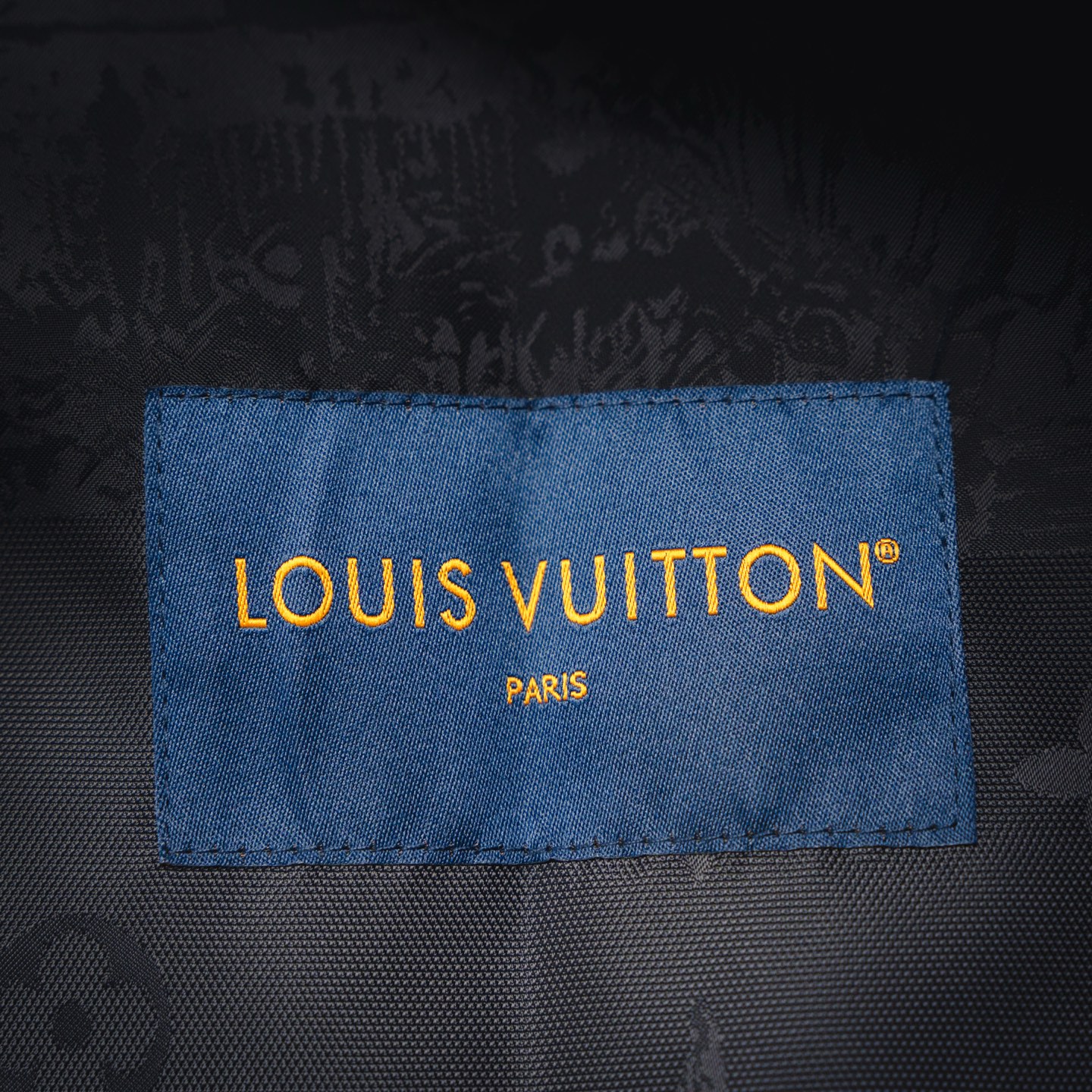 Louis Vuitton LV路易威登25ss遛狗暗纹提花外套 Louis Vuitton LV路易威登25ss遛狗暗纹提花外套