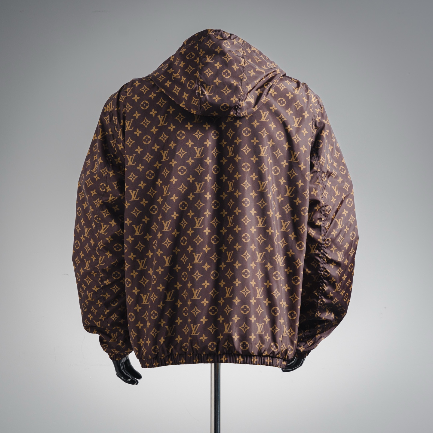 Louis Vuitton 路易威登 1v 25ss双面穿大棋盘格夹克外套-Chinese UA Cheap High Quatity Brand Clothes Bags handbags Sneakers wholesale wholesaler seller from China Factory suppliers Fashion Clothing Shoes best Quality Beautiful Price Louis Vuitton 路易威登 1v 25ss双面穿大棋盘格夹克外套