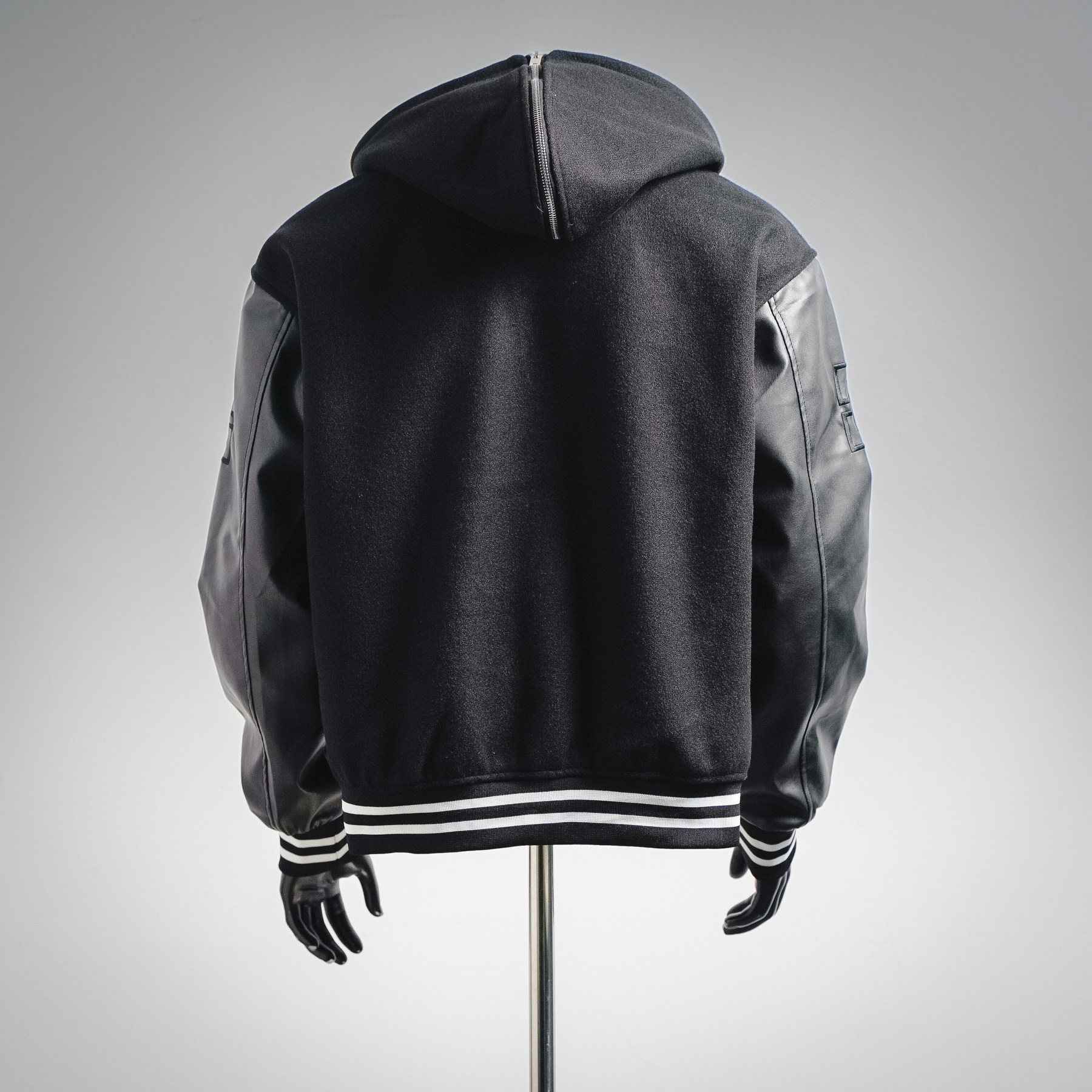 GIVENCHY纪梵希 gvc走秀款棒球服外套夹克