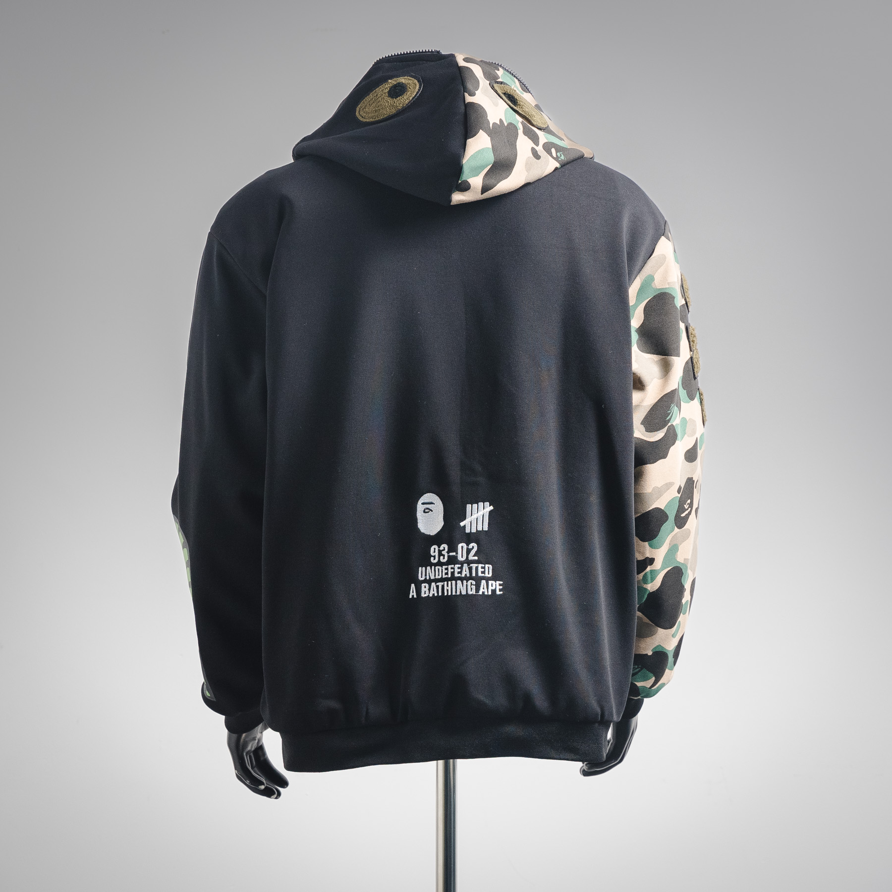 BAPE 鲨鱼头 BAPE 鲨鱼头