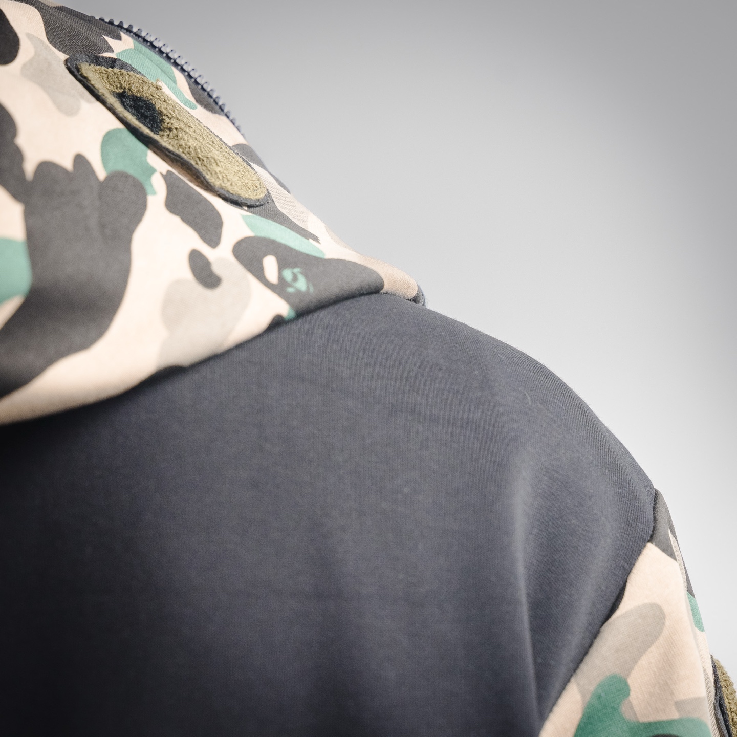BAPE 鲨鱼头 BAPE 鲨鱼头