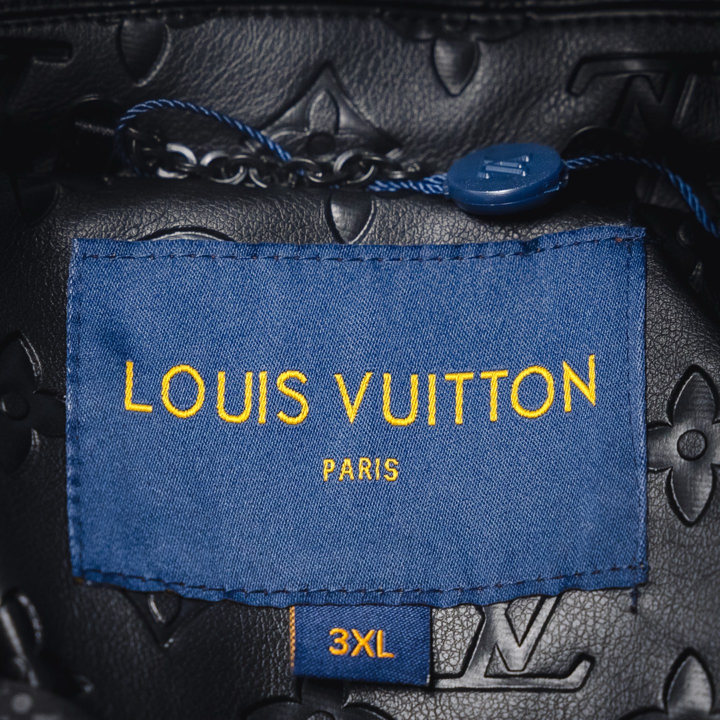 LOUIS VUITTON LV 25ss 满logo压花皮衣夹克外套