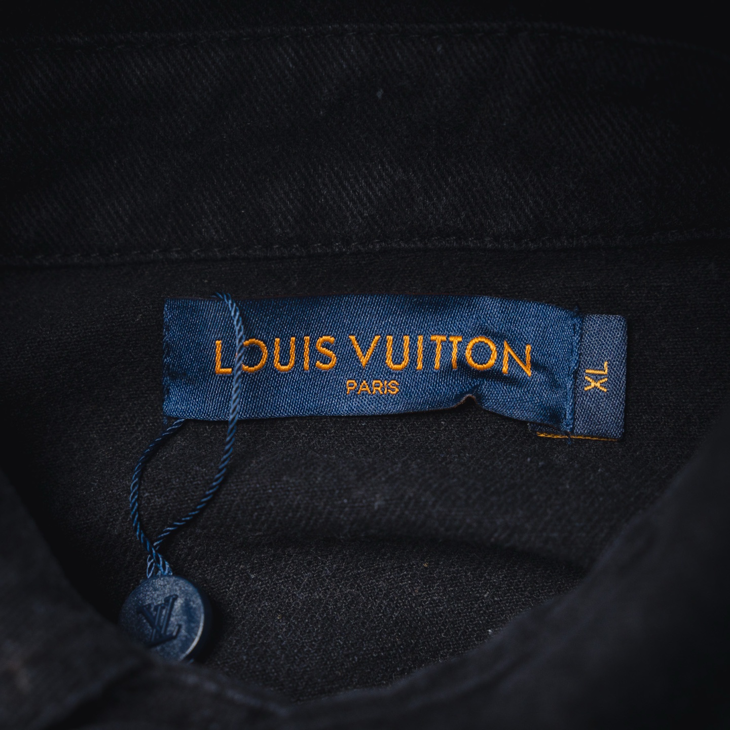 LOUIS VUITTON 路易威登 25ss浮雕压花牛仔外套 做旧水洗黑