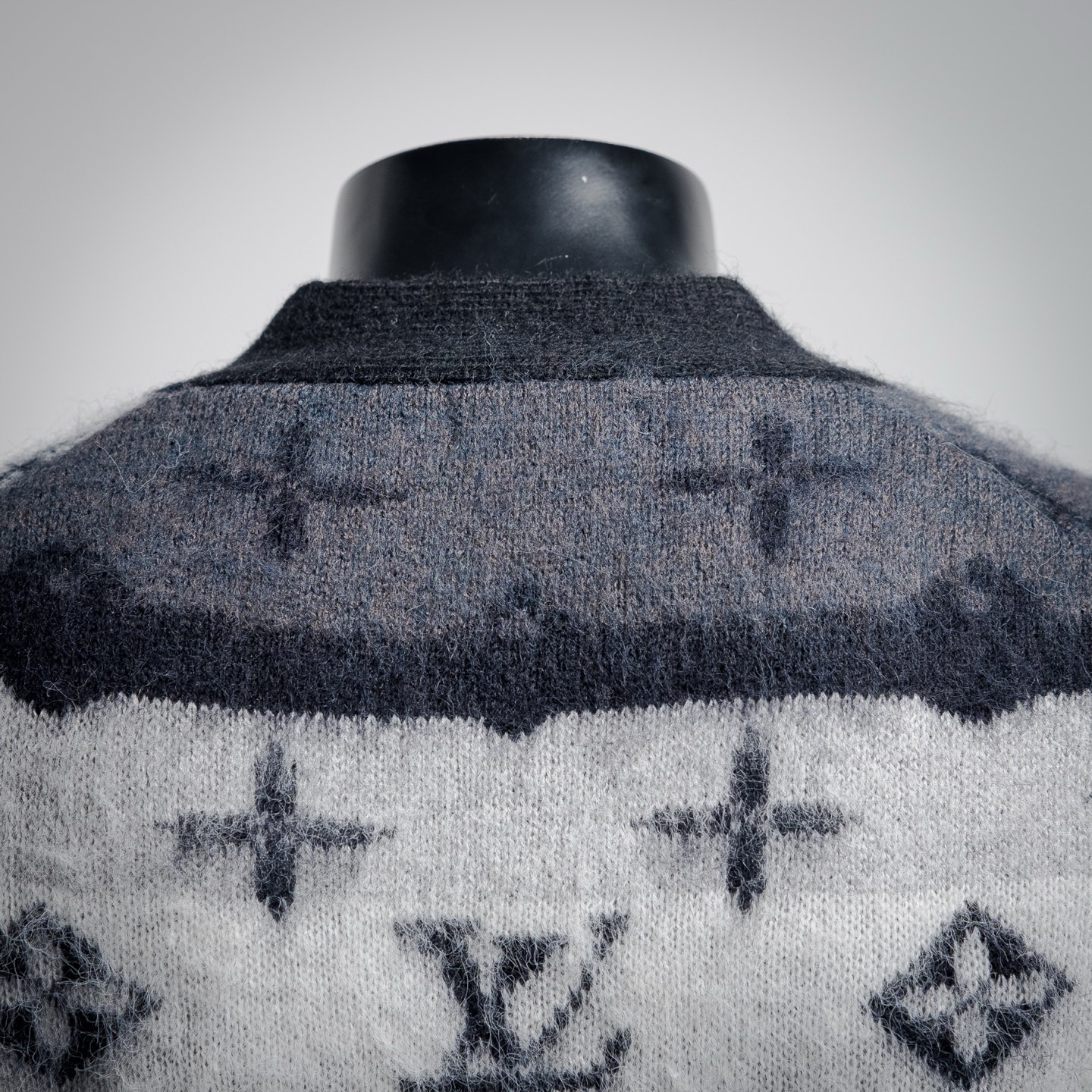 Louis Vuitton LV 路易威登 25FW 满印马海毛羊毛开衫