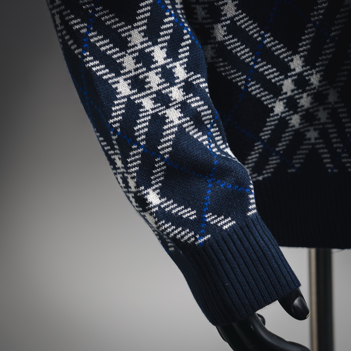 Burberry巴宝莉 BBR 25ss菱形斜格纹针织开衫毛衣外套