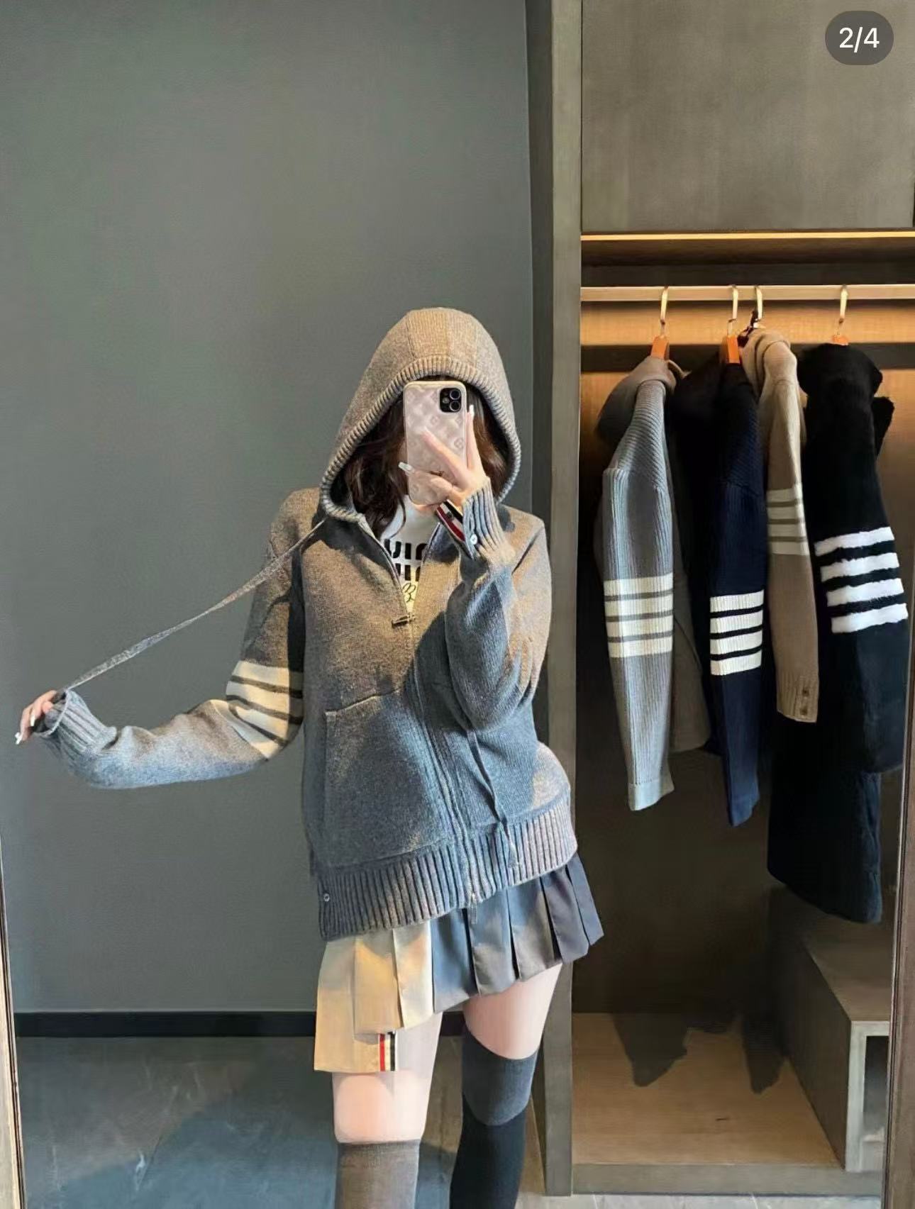 Thom BrowneTB帆船图案拉链开衫四条杠羊毛混纺毛衣 上身效果#