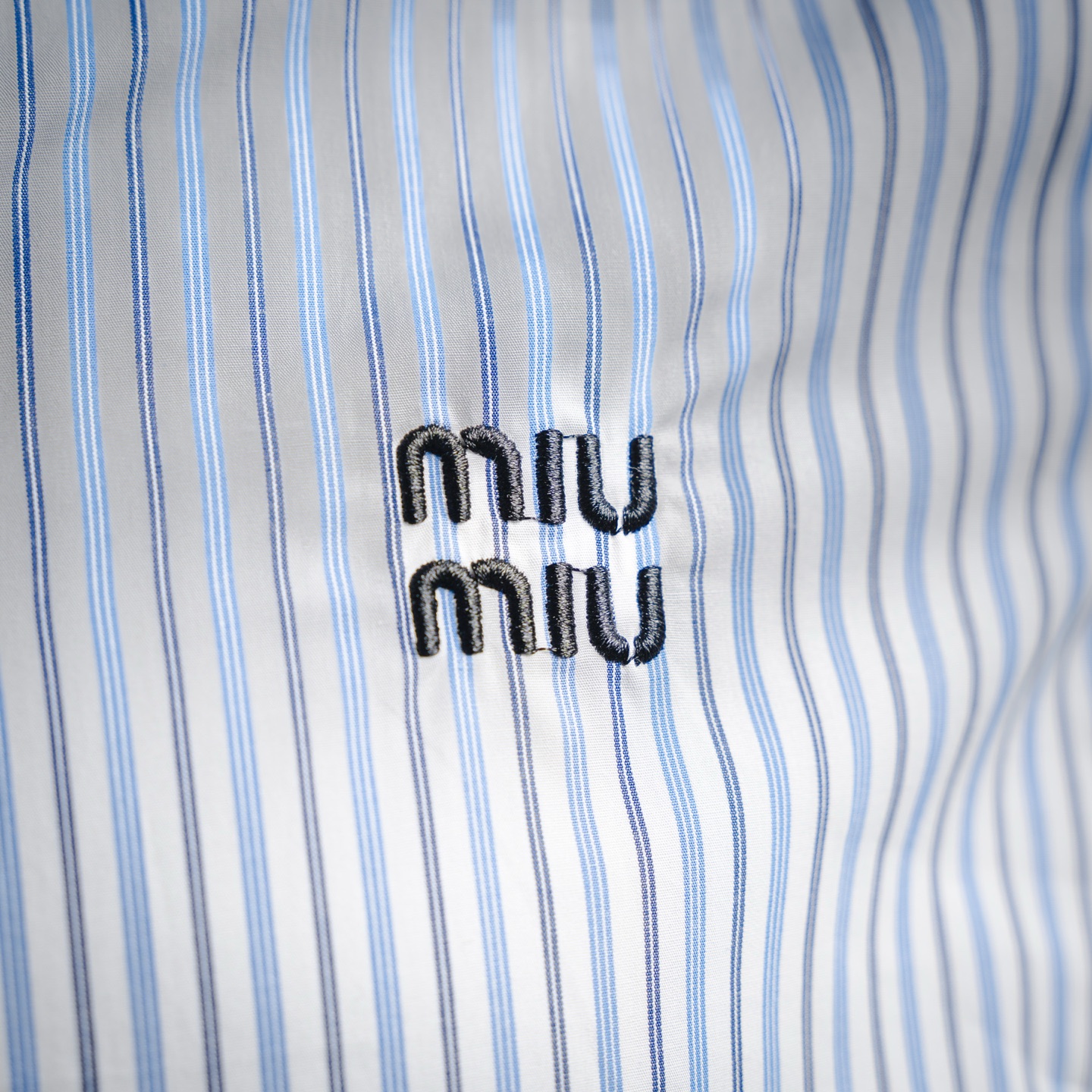 MIU MIU/缪缪字母刺绣条纹翻领衬衫