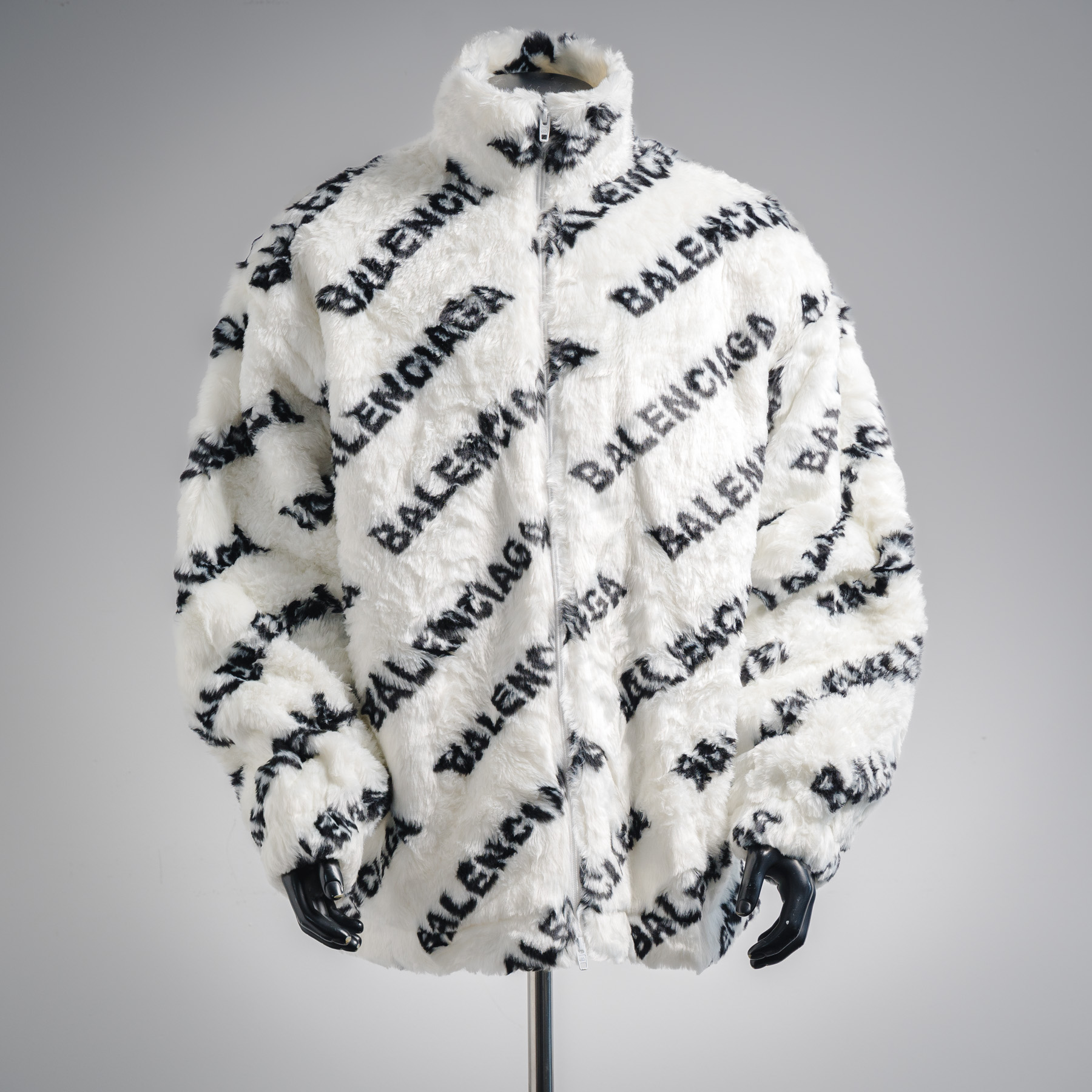 _d8s9sO2Zk9RYexx3AatFYa4EYe7dnKhP8s9P1Yg