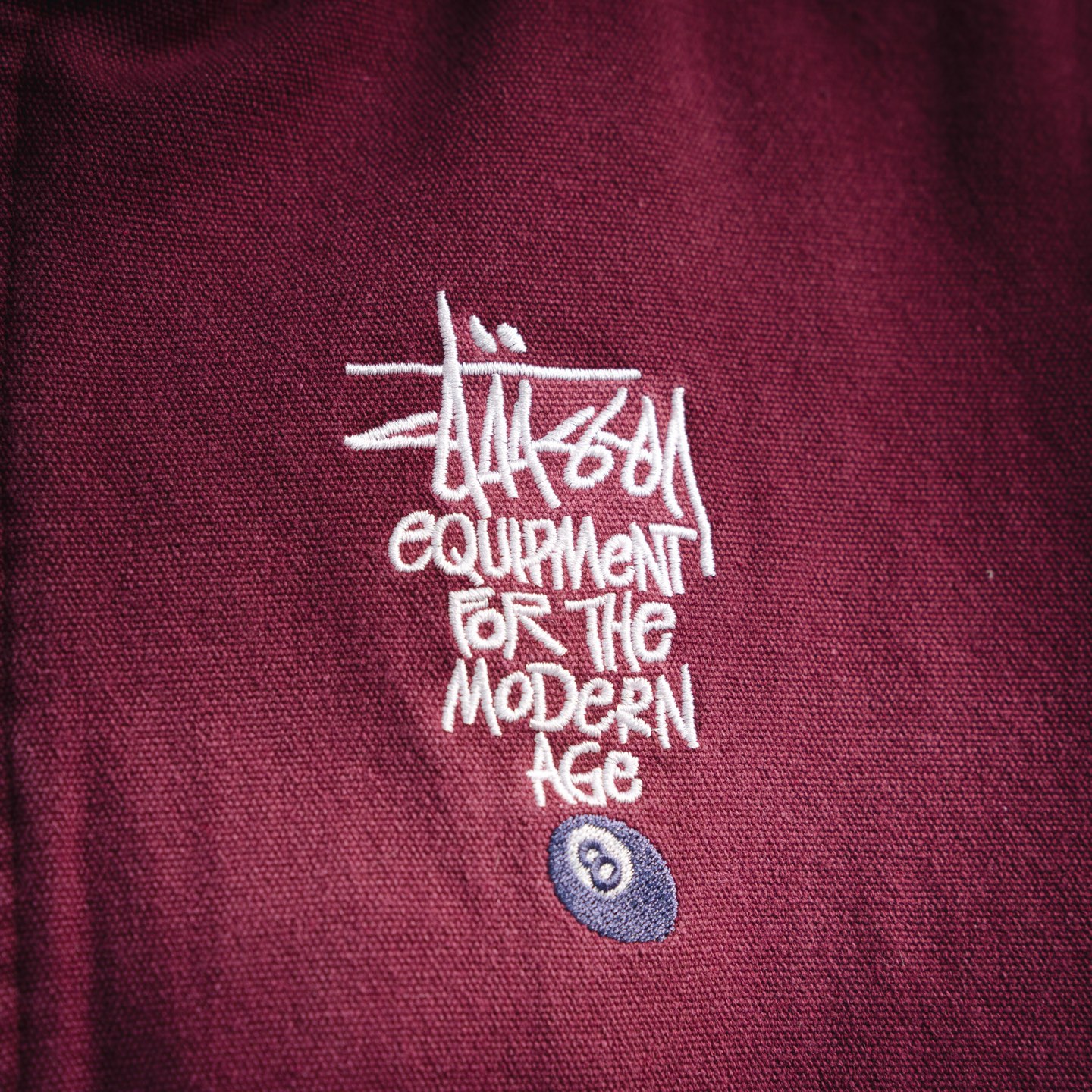 本地自取💰320
Stussy斯图西 水洗做旧字母刺绣黑8 连帽工装棉服外套
在售3499,水洗做旧面料,原版色泽,内里加棉,胸口字母刺绣➕黑8台球刺绣logo
全套原版三标辅料齐全
美式复古的不二选择
CANVAS INSULATED WORK JAET
绗缝的缎面内里 100%纯棉
ykk金属拉链 有伸缩性的袖口·下摆
绣在左胸的字体 八球图形 ,原版开发 打版,所有辅料对版
颜色:紫色 黑色
尺码:S-XL