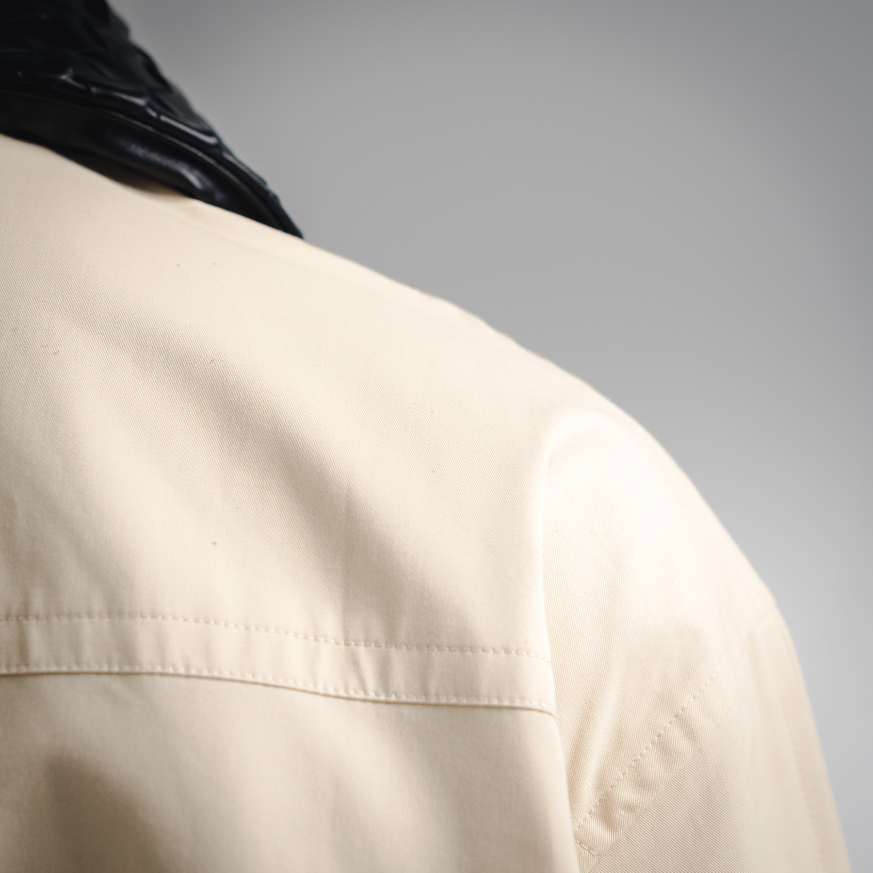 Bottega Veneta 葆蝶家 BV 25FW 编织小羊皮皮领夹克外套