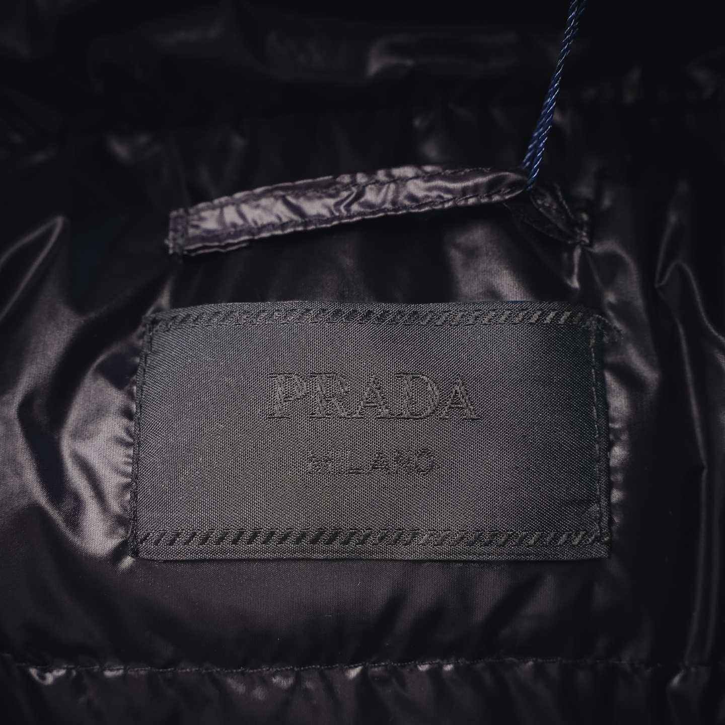 Prada/普拉达PRD 25ss手臂口袋连帽羽绒外套