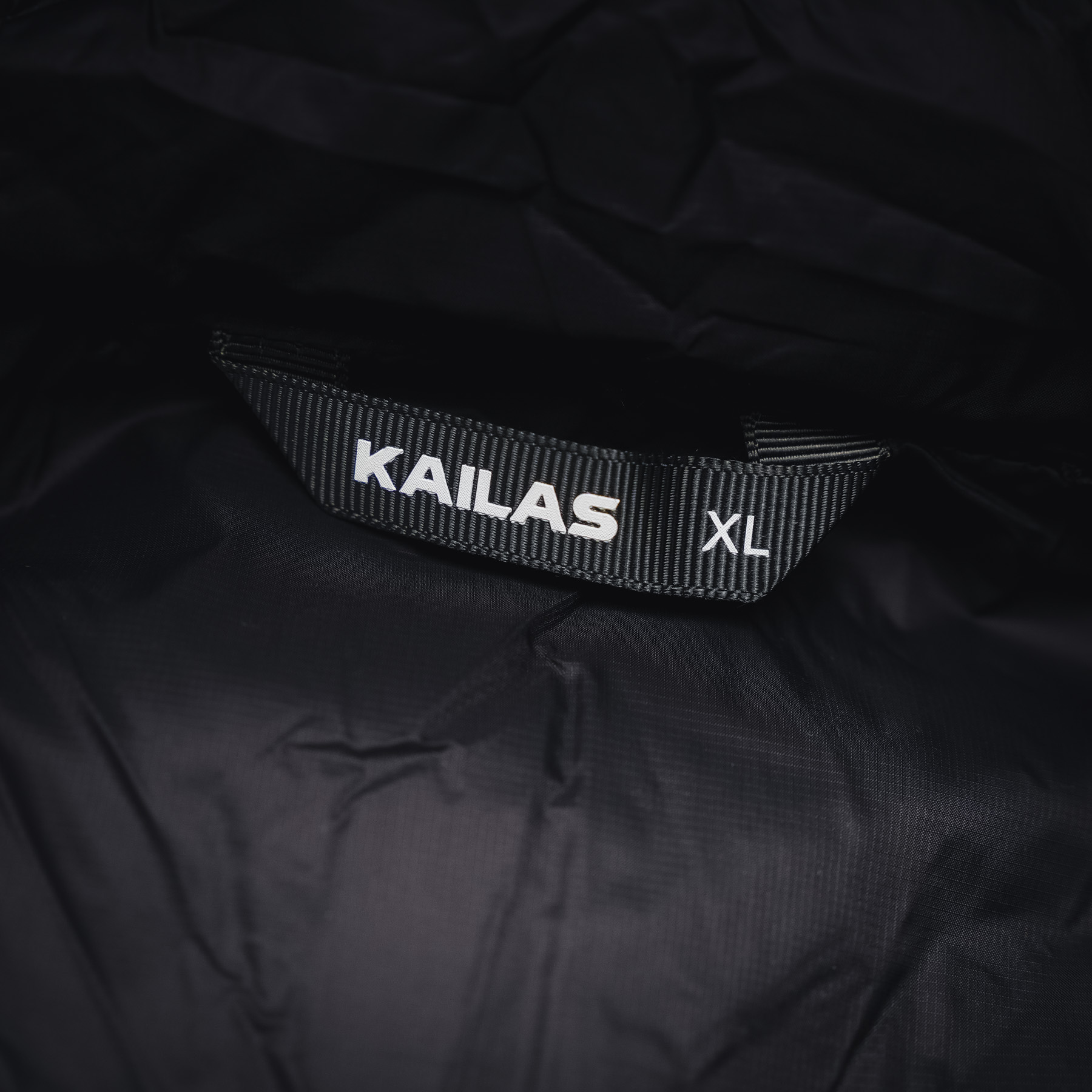 KAILAS 凯乐石26ss 5000GT 户外运动登山徒步轻量透气拒水1000蓬鹅绒保暖防风连帽羽绒服-Chinese UA Cheap High Quatity Brand Clothes Bags handbags Sneakers wholesale wholesaler seller from China Factory suppliers Fashion Clothing Shoes best Quality Beautiful Price KAILAS 凯乐石26ss 5000GT 户外运动登山徒步轻量透气拒水1000蓬鹅绒保暖防风连帽羽绒服