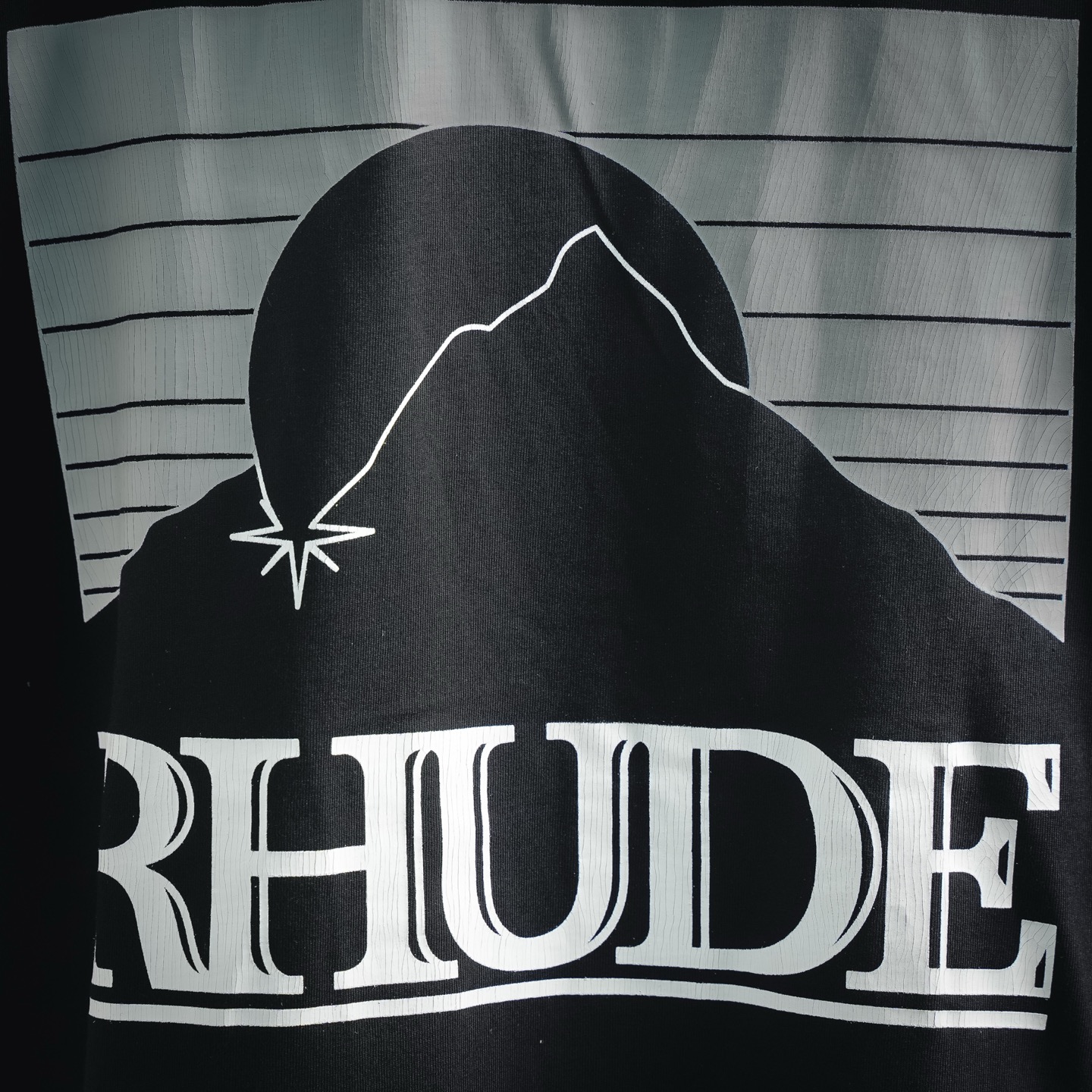 RHUDE万宝路山峰落日印花logo美式短袖T恤-Chinese UA Cheap High Quatity Brand Clothes Bags handbags Sneakers wholesale wholesaler seller from China Factory suppliers Fashion Clothing Shoes best Quality Beautiful Price RHUDE万宝路山峰落日印花logo美式短袖T恤
