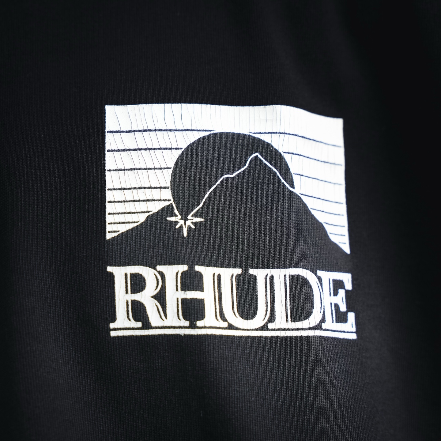 RHUDE万宝路山峰落日印花logo美式短袖T恤-Chinese UA Cheap High Quatity Brand Clothes Bags handbags Sneakers wholesale wholesaler seller from China Factory suppliers Fashion Clothing Shoes best Quality Beautiful Price RHUDE万宝路山峰落日印花logo美式短袖T恤