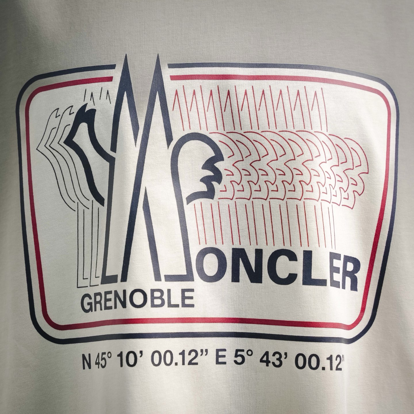 Moncler/蒙口 26ss山地坐标印花短袖T恤