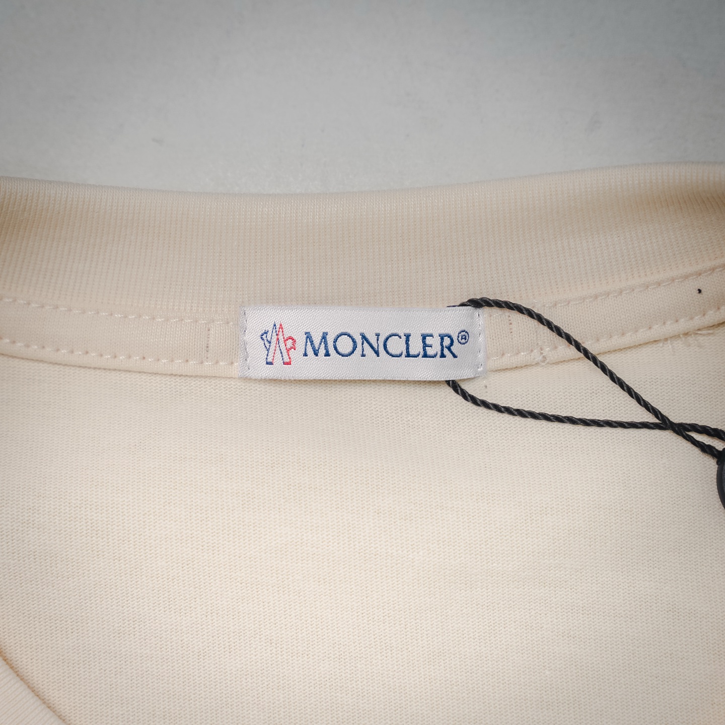 Moncler/蒙口 26ss山地坐标印花短袖T恤