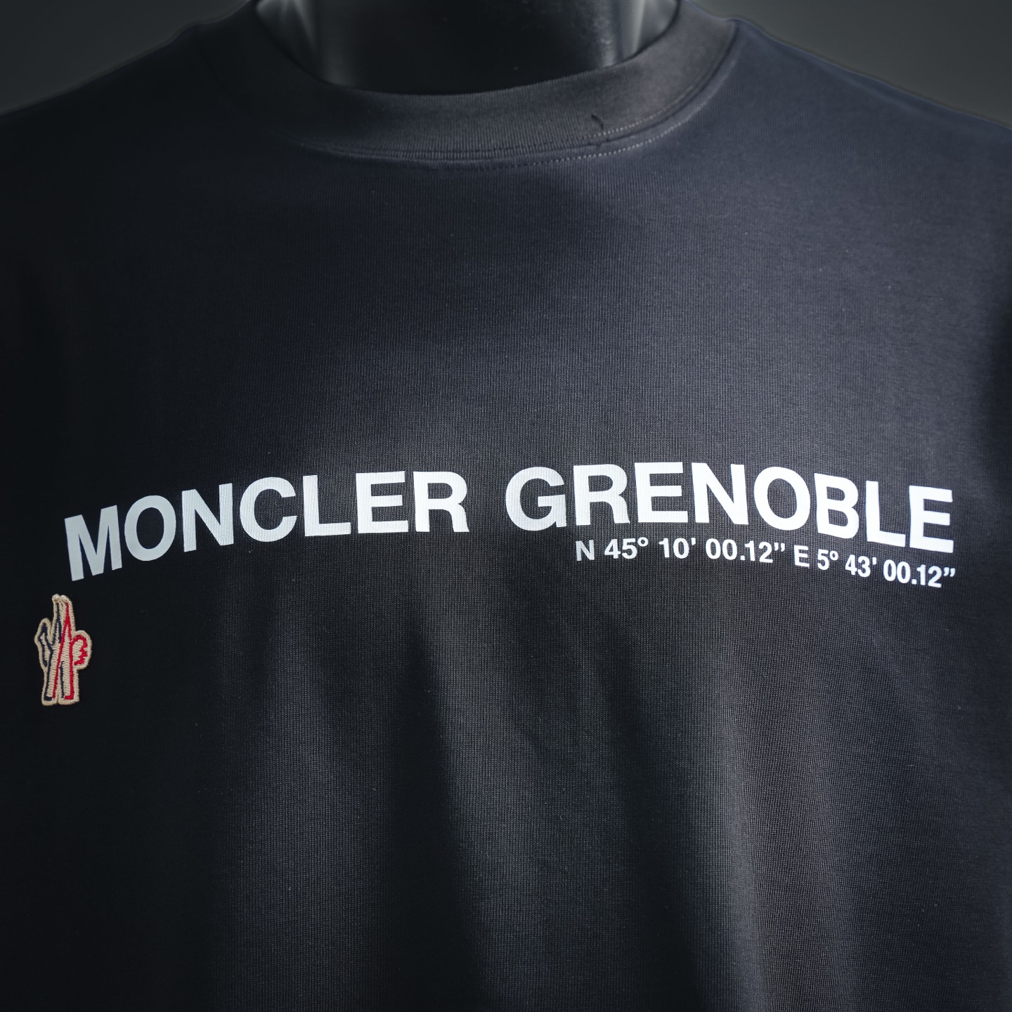 Moncler/蒙口 26ss 坐标字母印花短袖