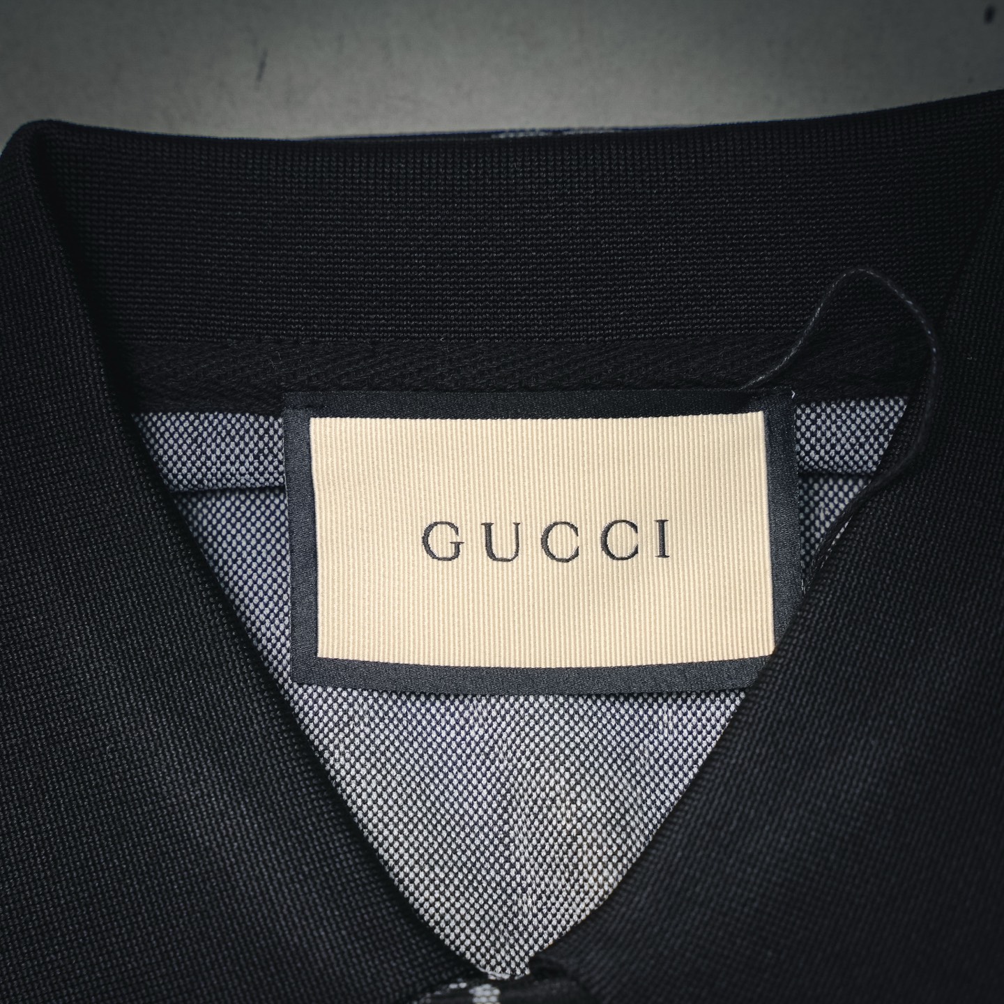 Gucci古驰 经典双G满印翻领Polo衫 短袖 百年经典双G老花 Gucci古驰 经典双G满印翻领Polo衫 短袖 百年经典双G老花