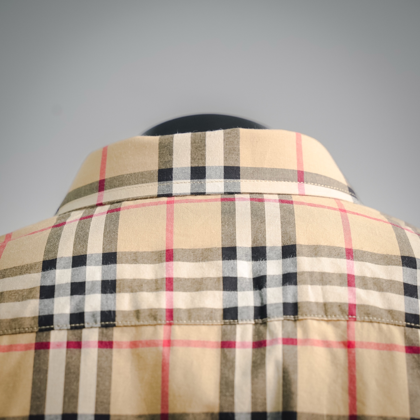 Burberry 巴宝莉经典元素条纹长袖衬衫-Chinese UA Cheap High Quatity Brand Clothes Bags handbags Sneakers wholesale wholesaler seller from China Factory suppliers Fashion Clothing Shoes best Quality Beautiful Price Burberry 巴宝莉经典元素条纹长袖衬衫