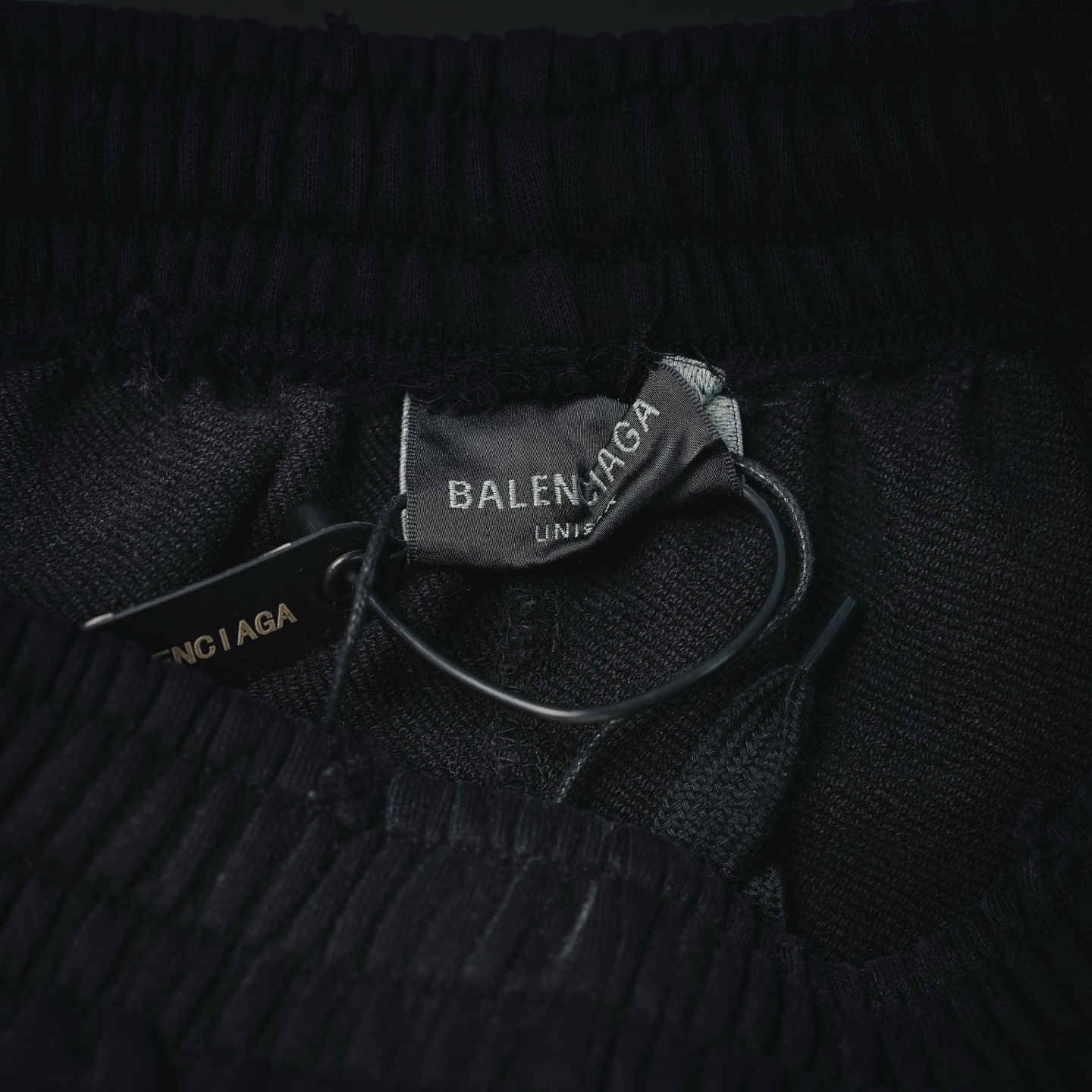 Balenciaga 巴黎世家BLCG 26ss遮蔽胶带字母印花松紧腰休闲短裤-Top High Quatity Cheap Sneakers Fashion Clothing Clothes Bags handbags Shoes of all Brand wholesale With The best Quality And Beautiful Price from China Factory Chinese suppliers wholesaler seller Balenciaga 巴黎世家BLCG 26ss遮蔽胶带字母印花松紧腰休闲短裤