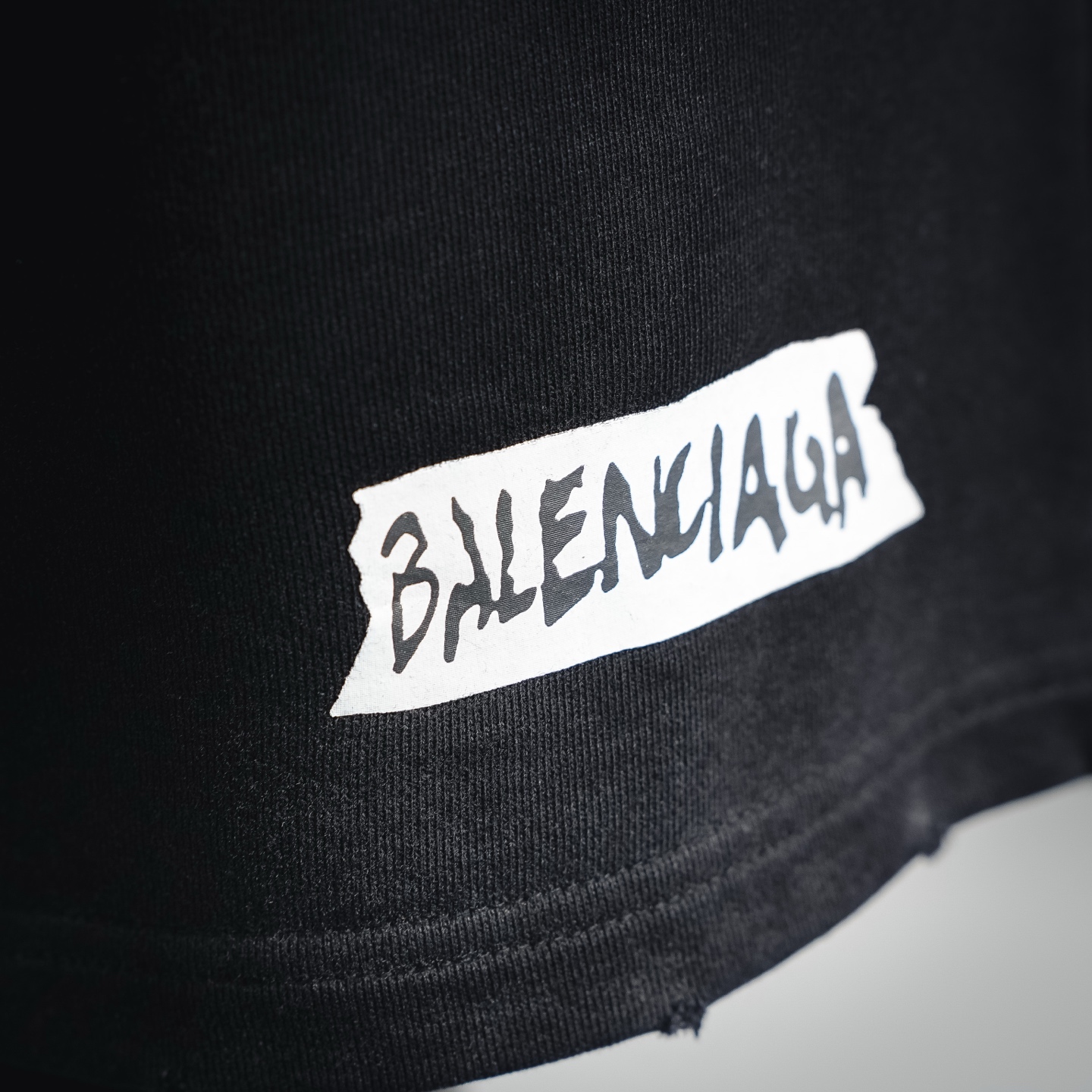 Balenciaga 巴黎世家BLCG 26ss遮蔽胶带字母印花松紧腰休闲短裤-Top High Quatity Cheap Sneakers Fashion Clothing Clothes Bags handbags Shoes of all Brand wholesale With The best Quality And Beautiful Price from China Factory Chinese suppliers wholesaler seller Balenciaga 巴黎世家BLCG 26ss遮蔽胶带字母印花松紧腰休闲短裤