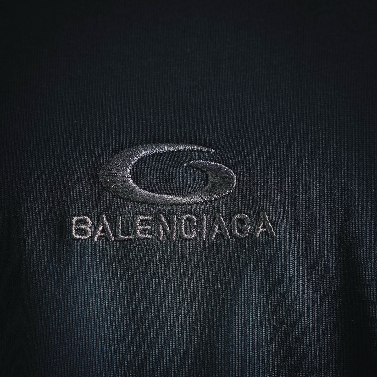 Balenciaga/巴黎世家 BLCG灰圆环字母刺绣短袖