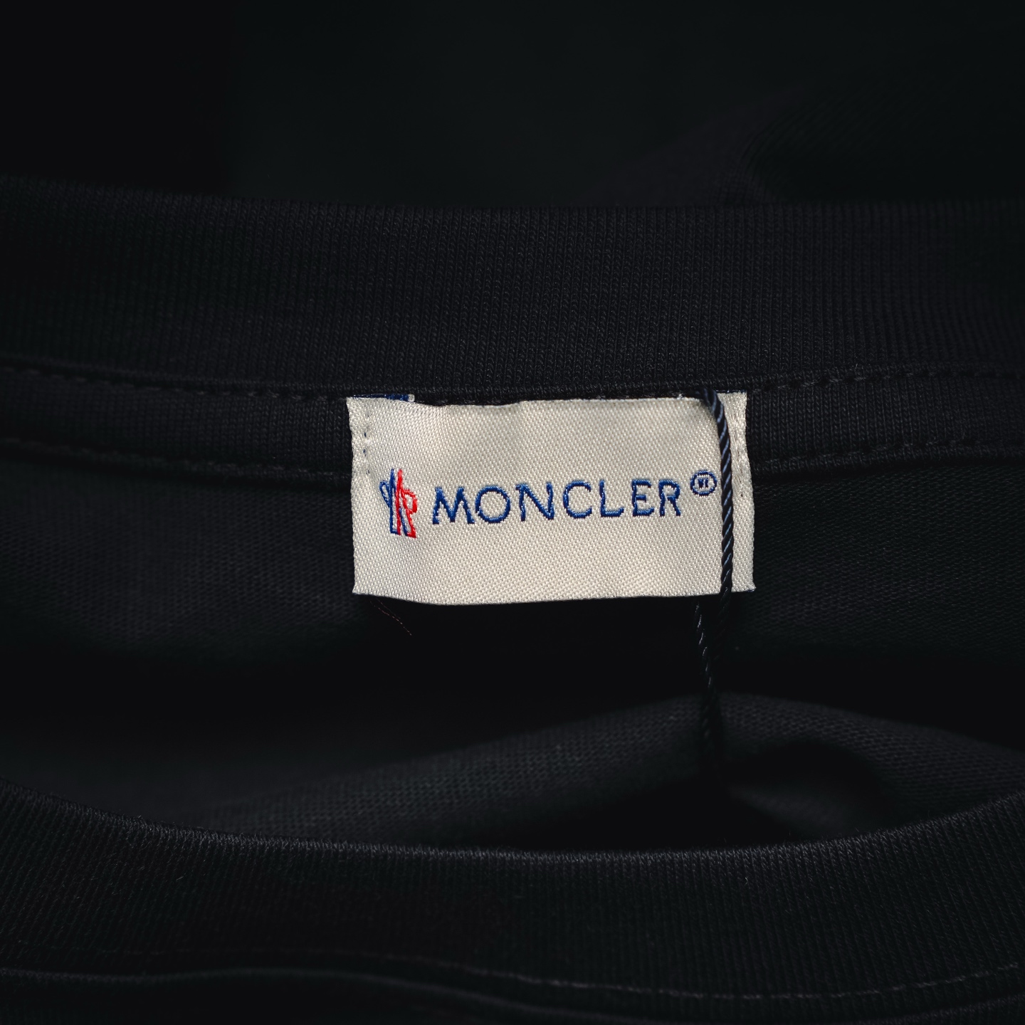 Moncler/蒙口 26ss 胸前徽标logo短袖T恤-莆田鞋,莆田鞋货源,高仿鞋,高仿鞋货源,安福档口,莆田高仿鞋,莆田鞋批发,高仿鞋批发,莆田高仿运动鞋,高仿运动鞋,莆田运动鞋 Moncler/蒙口 26ss 胸前徽标logo短袖T恤