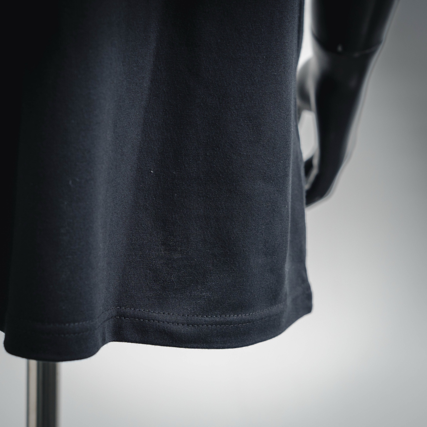 Moncler/蒙口 26ss 胸前三色刺绣小标logo短袖T恤 Moncler/蒙口 26ss 胸前三色刺绣小标logo短袖T恤