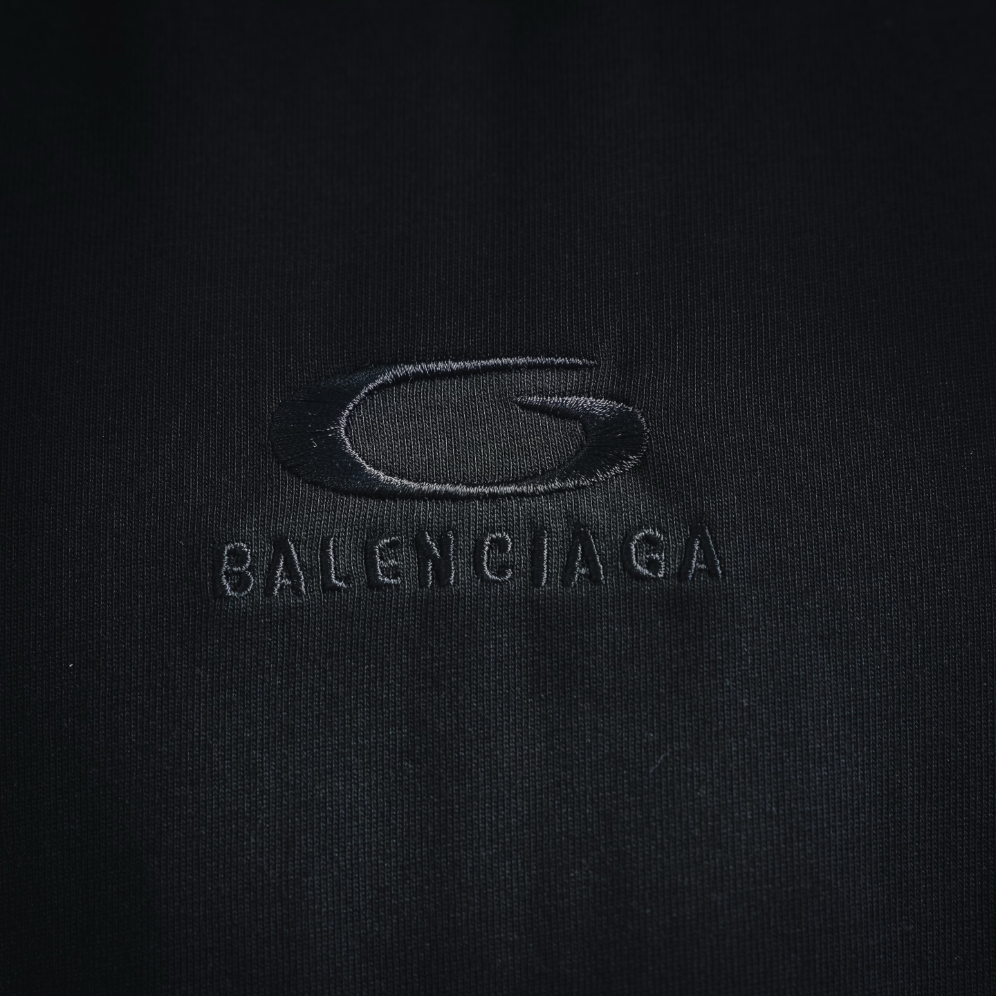 Balenciaga 巴黎世家限定艺术涂鸦短袖T恤 经典纯黑基底-Top High Quatity Cheap Sneakers Fashion Clothing Clothes Bags handbags Shoes of all Brand wholesale With The best Quality And Beautiful Price from China Factory Chinese suppliers wholesaler seller Balenciaga 巴黎世家限定艺术涂鸦短袖T恤 经典纯黑基底