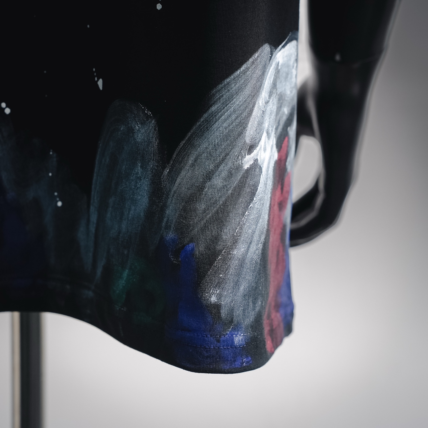 Balenciaga 巴黎世家限定艺术涂鸦短袖T恤 经典纯黑基底-Top High Quatity Cheap Sneakers Fashion Clothing Clothes Bags handbags Shoes of all Brand wholesale With The best Quality And Beautiful Price from China Factory Chinese suppliers wholesaler seller Balenciaga 巴黎世家限定艺术涂鸦短袖T恤 经典纯黑基底
