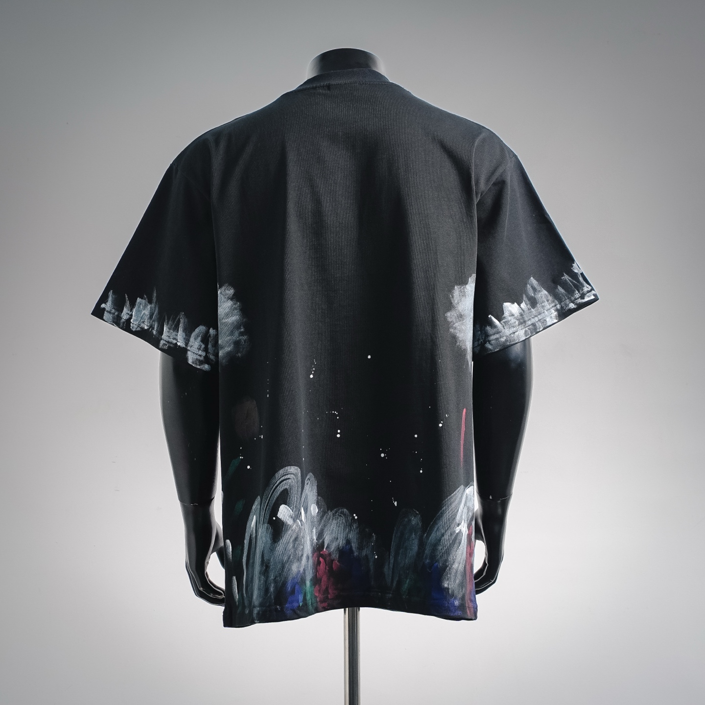 Balenciaga 巴黎世家限定艺术涂鸦短袖T恤 经典纯黑基底-Top High Quatity Cheap Sneakers Fashion Clothing Clothes Bags handbags Shoes of all Brand wholesale With The best Quality And Beautiful Price from China Factory Chinese suppliers wholesaler seller Balenciaga 巴黎世家限定艺术涂鸦短袖T恤 经典纯黑基底