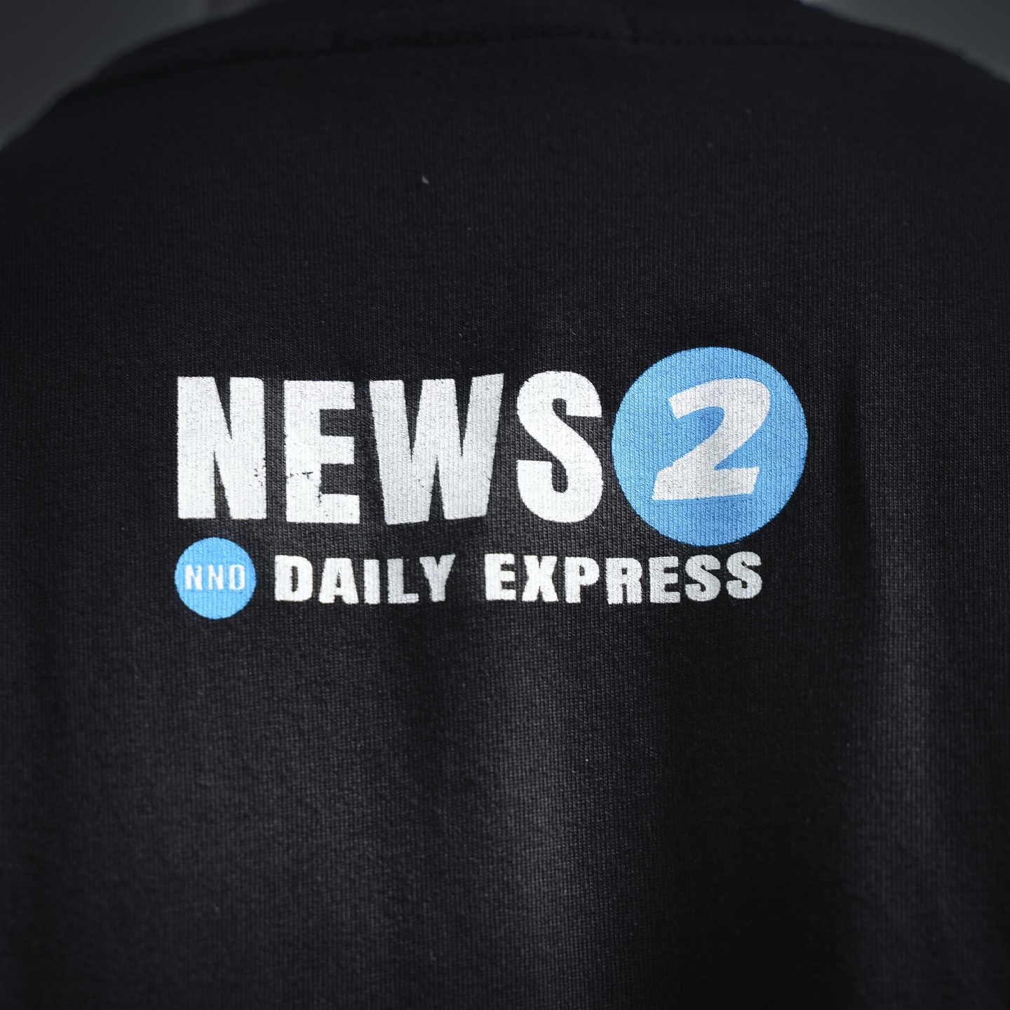 NO PUBLIK西瓜 NEWS 2破损字母洗水做旧印花短袖T恤