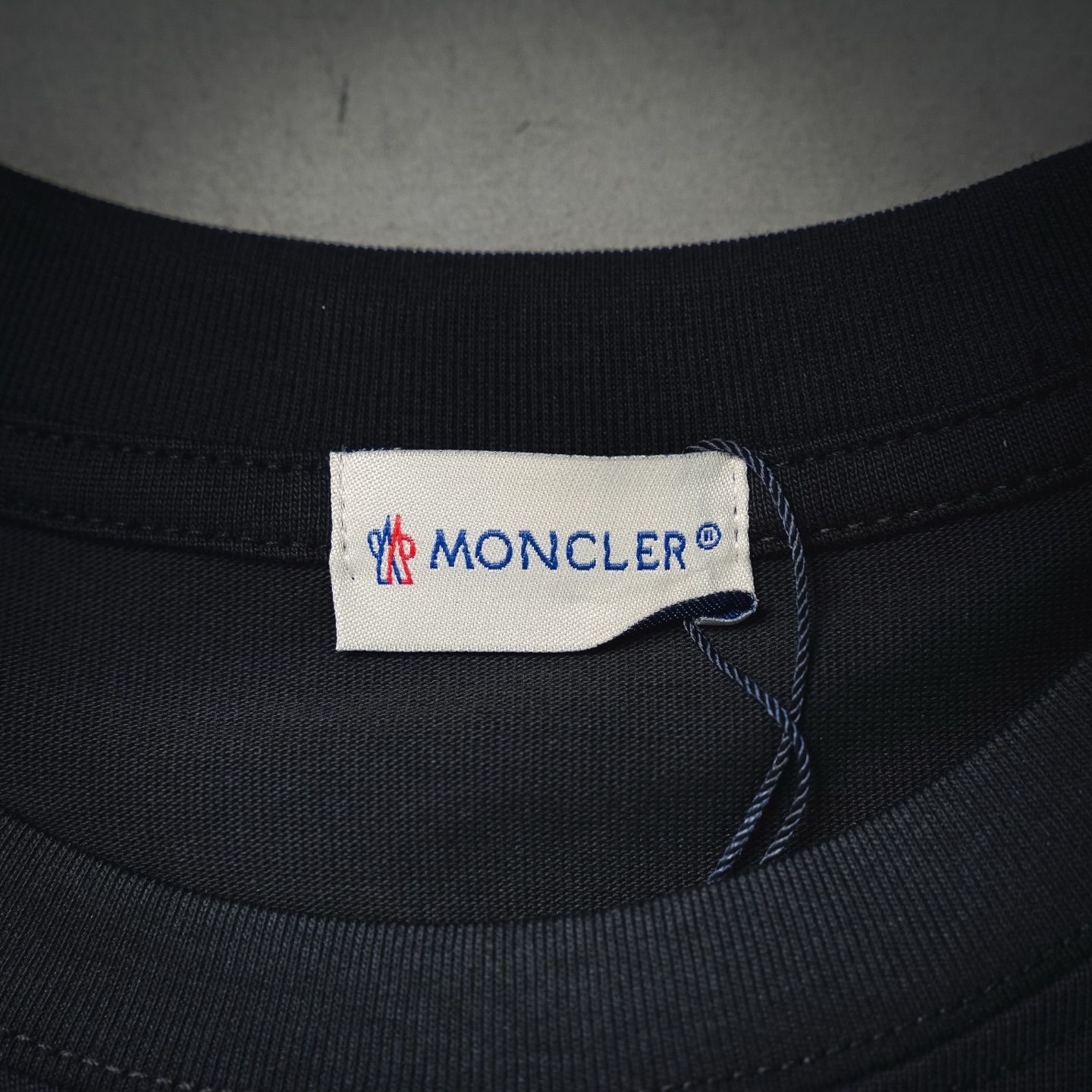 Moncler 蒙口椰林海岸印花短袖T恤-Chinese UA Cheap High Quatity Brand Clothes Bags handbags Sneakers wholesale wholesaler seller from China Factory suppliers Fashion Clothing Shoes best Quality Beautiful Price Moncler 蒙口椰林海岸印花短袖T恤